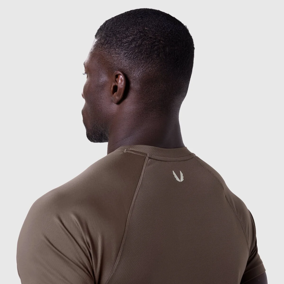 0660. AeroSilver® Established Tee - Dark Earth "Blade" - Image 6