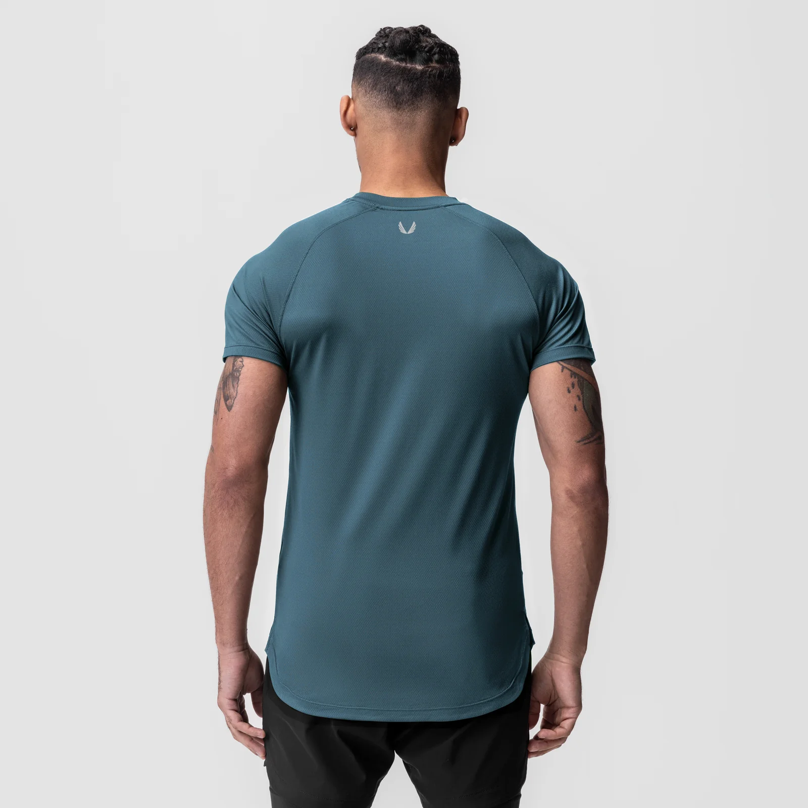 0660. AeroSilver® Established Tee - Storm - Image 2