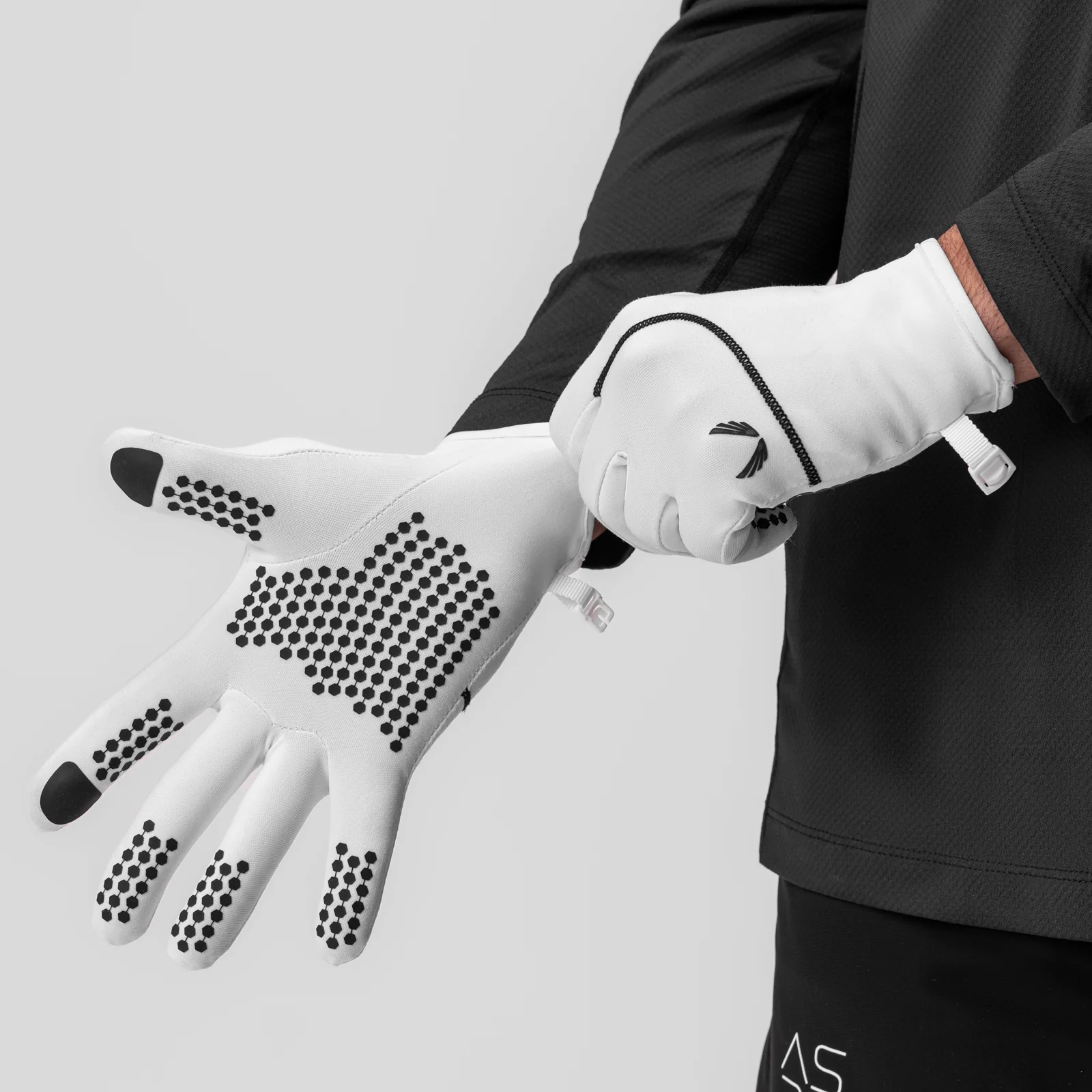 0671. Aeroheat® Lightweight Gloves - White "Wings" - Image 3