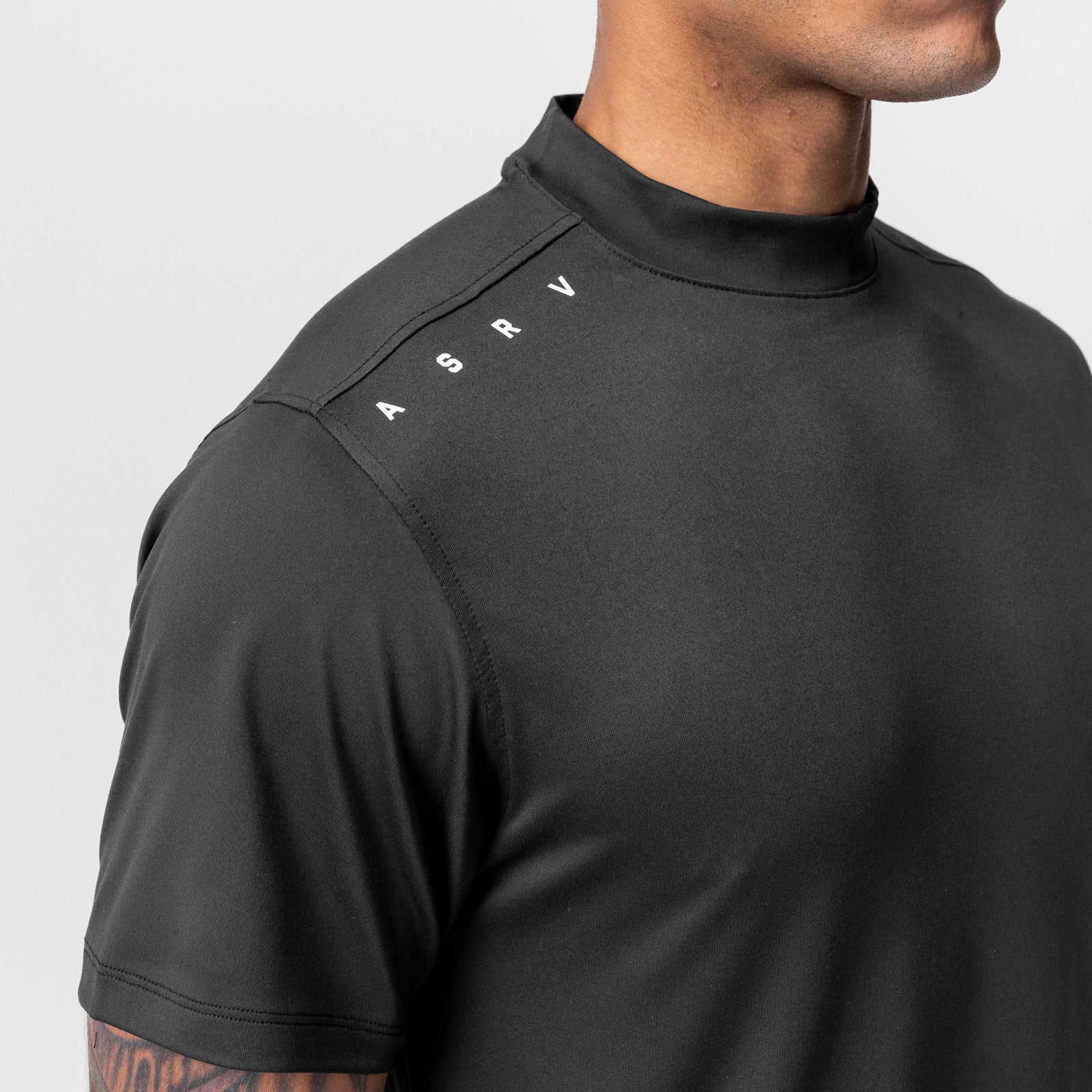 0684. Core Mock Neck Tee - Black - Image 4