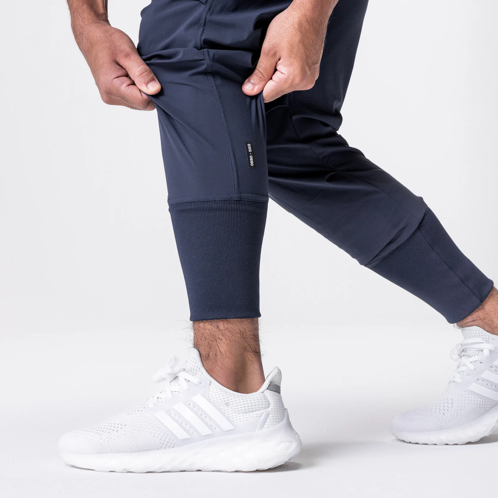 0690. Tetra-Lite® Tech High Rib Jogger - Navy - Image 3