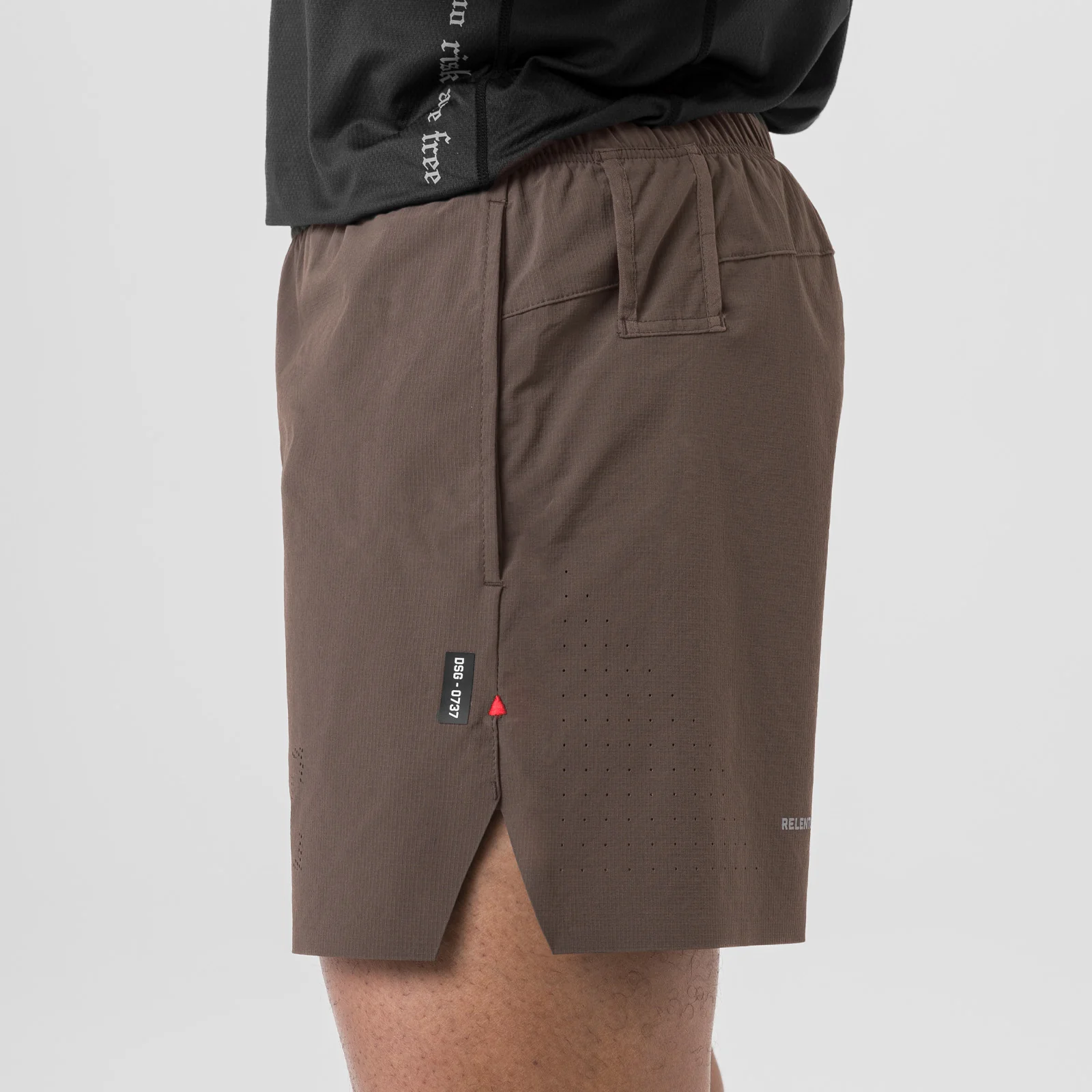 0737. Ripstop 6" Perforated Short - Deep Taupe - Image 4