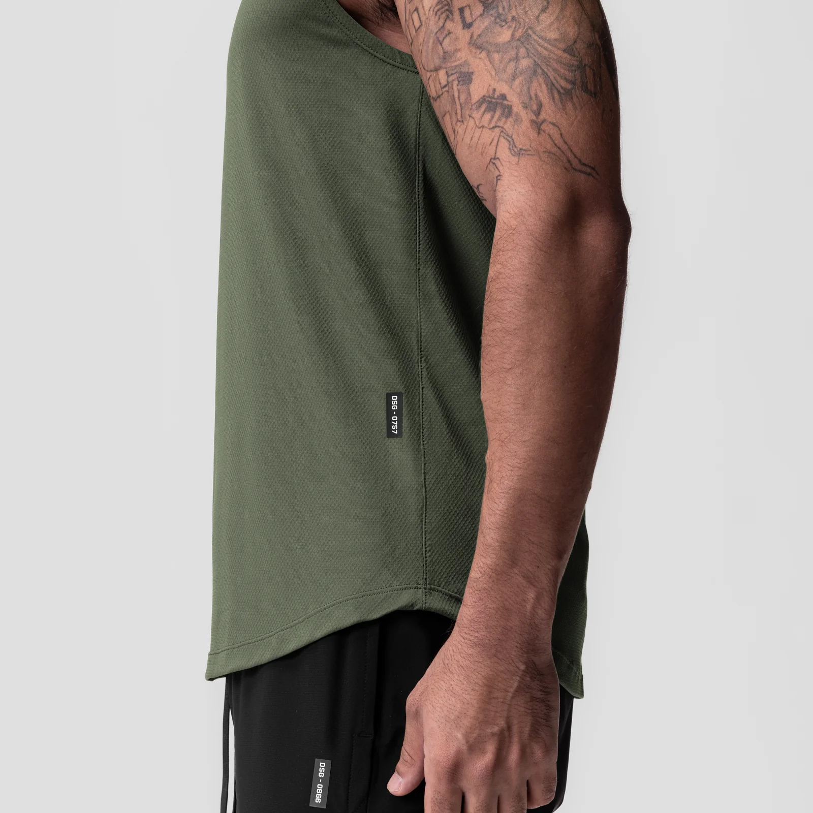 0757. AeroSilver® Cutoff Tank - Olive - Image 5