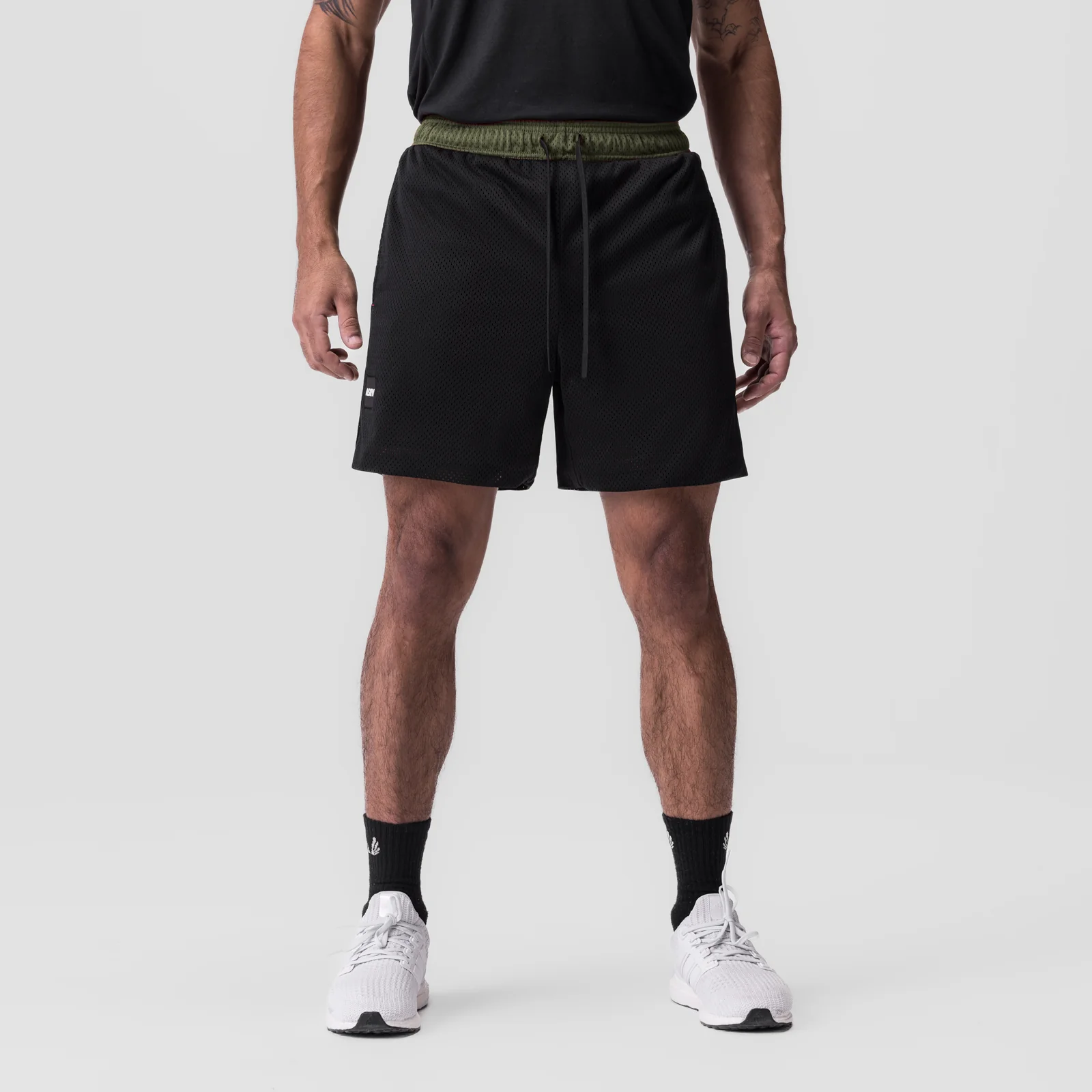 0795. SilverPlus™ Mesh Reversible Short - Olive/Black - Image 5