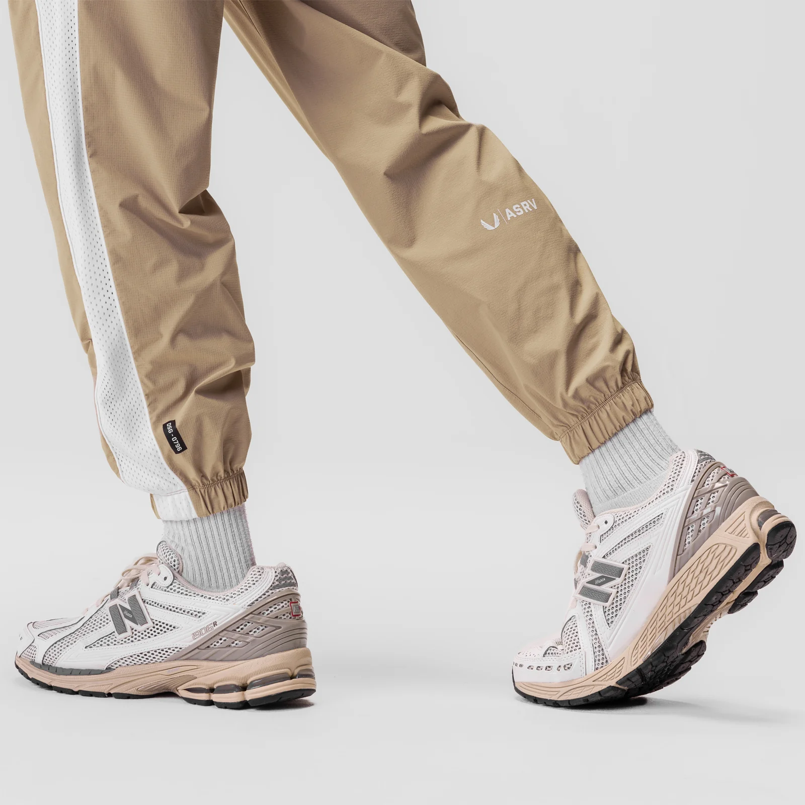 0796. Ripstop Oversized Track Pant - Khaki - Image 5