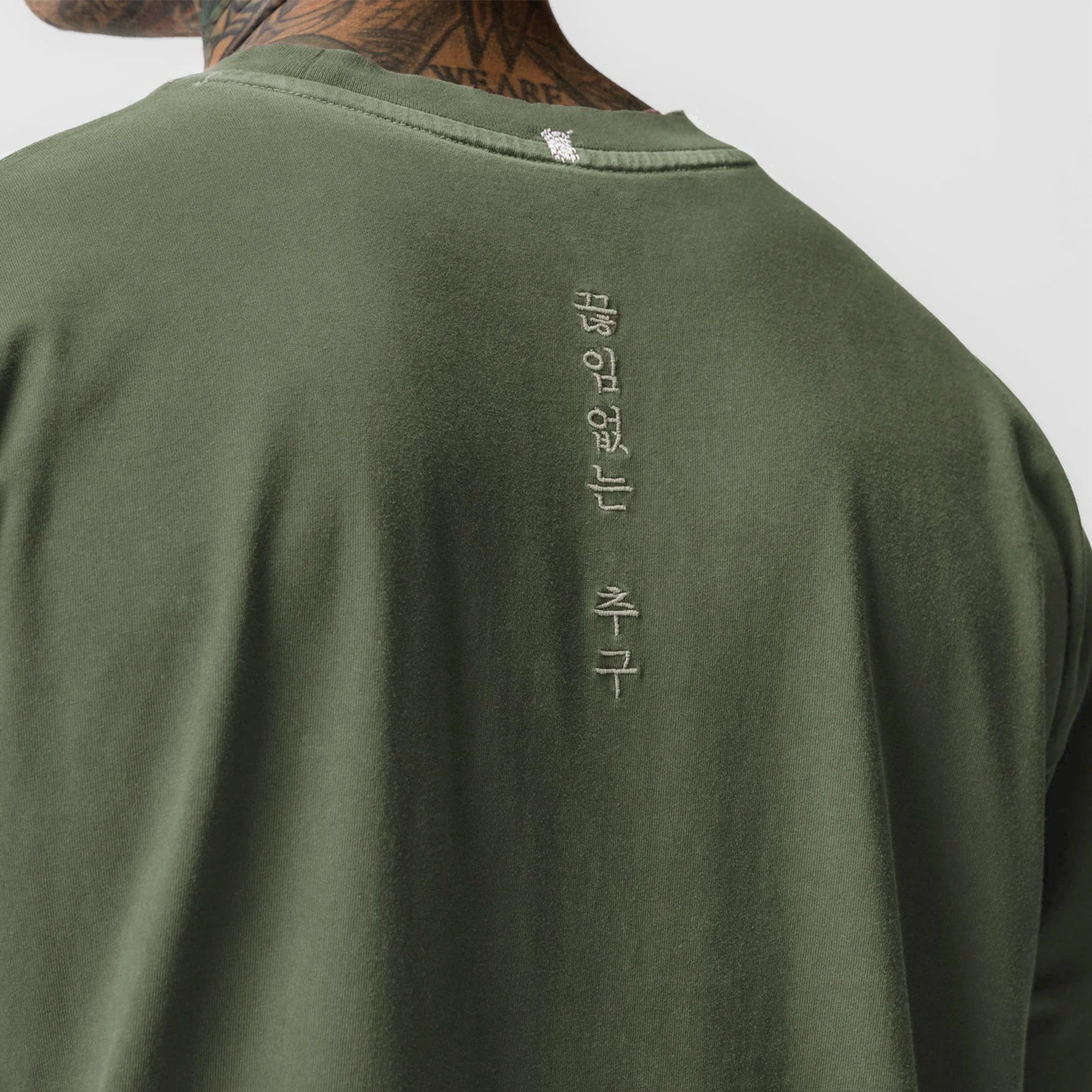 0851. Tech Essential™ Relaxed Long Sleeve - Faded Olive - Image 3
