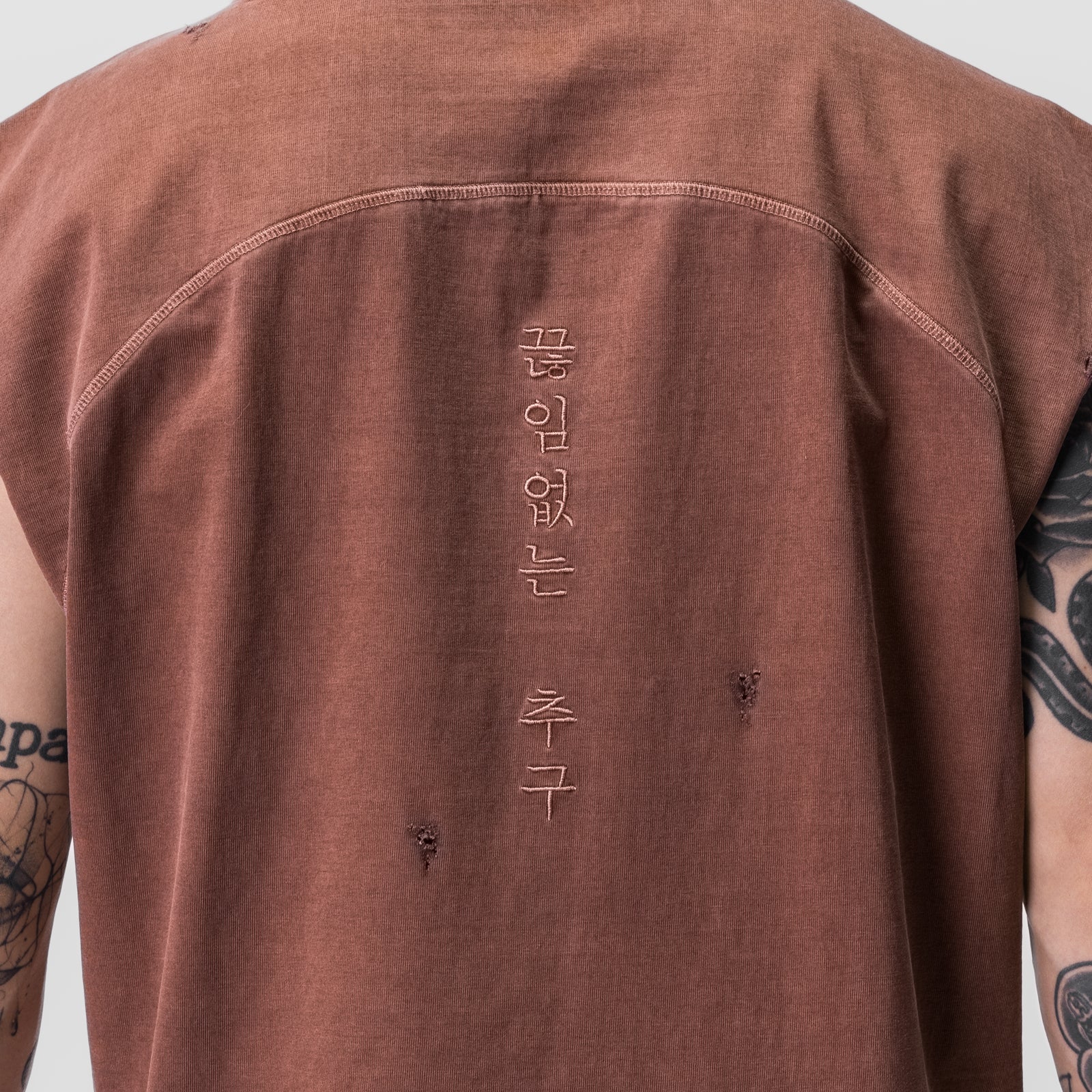 0799. Tech Essential™ Cutoff Hoodie - Faded Brick - Image 4