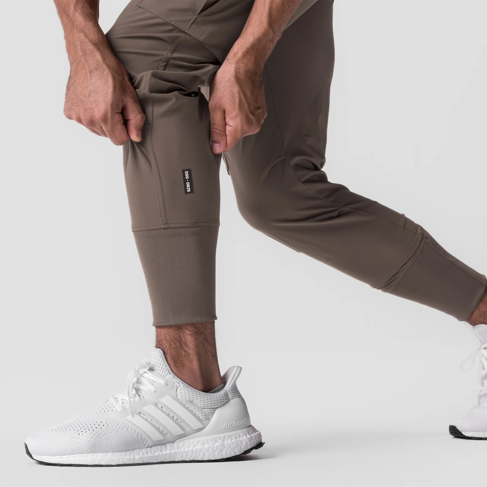 0825. Tetra-Lite® Cargo High Rib Jogger - Deep Taupe - Image 5