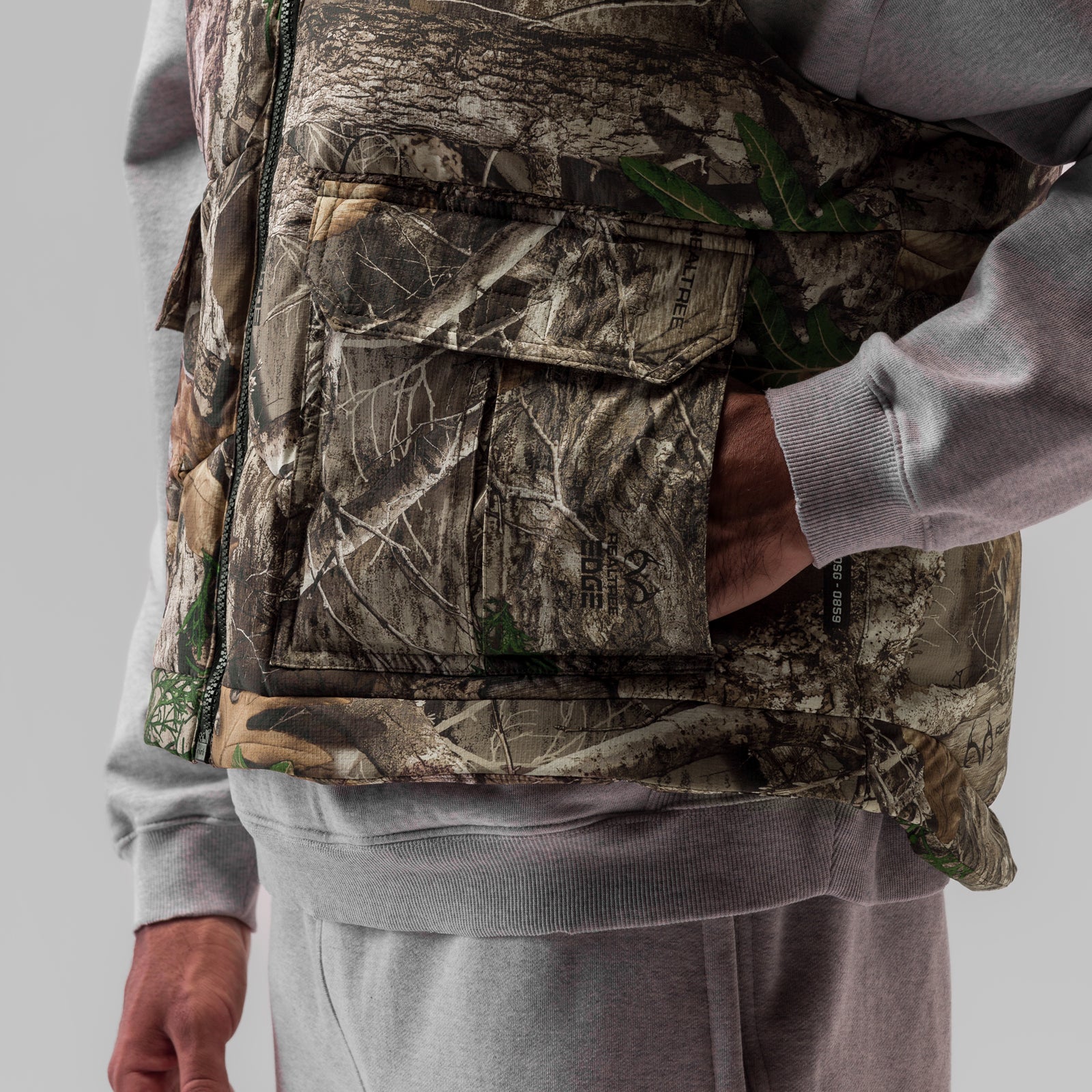 0859. Ripstop Insulated Puffer Gilet - Realtree® Camo - Image 6