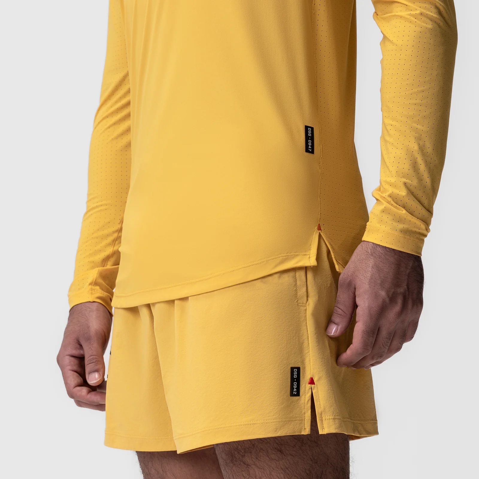 0947. Laser-Vent™ Established Long Sleeve - Amber - Image 6