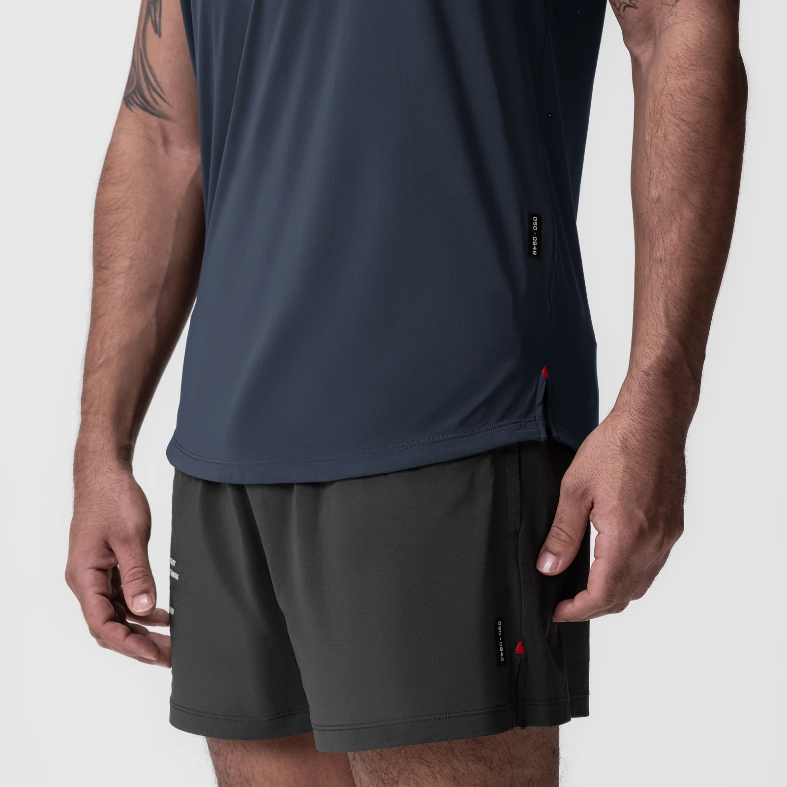 0948. Laser-Vent™ Established Tee - Navy - Image 6