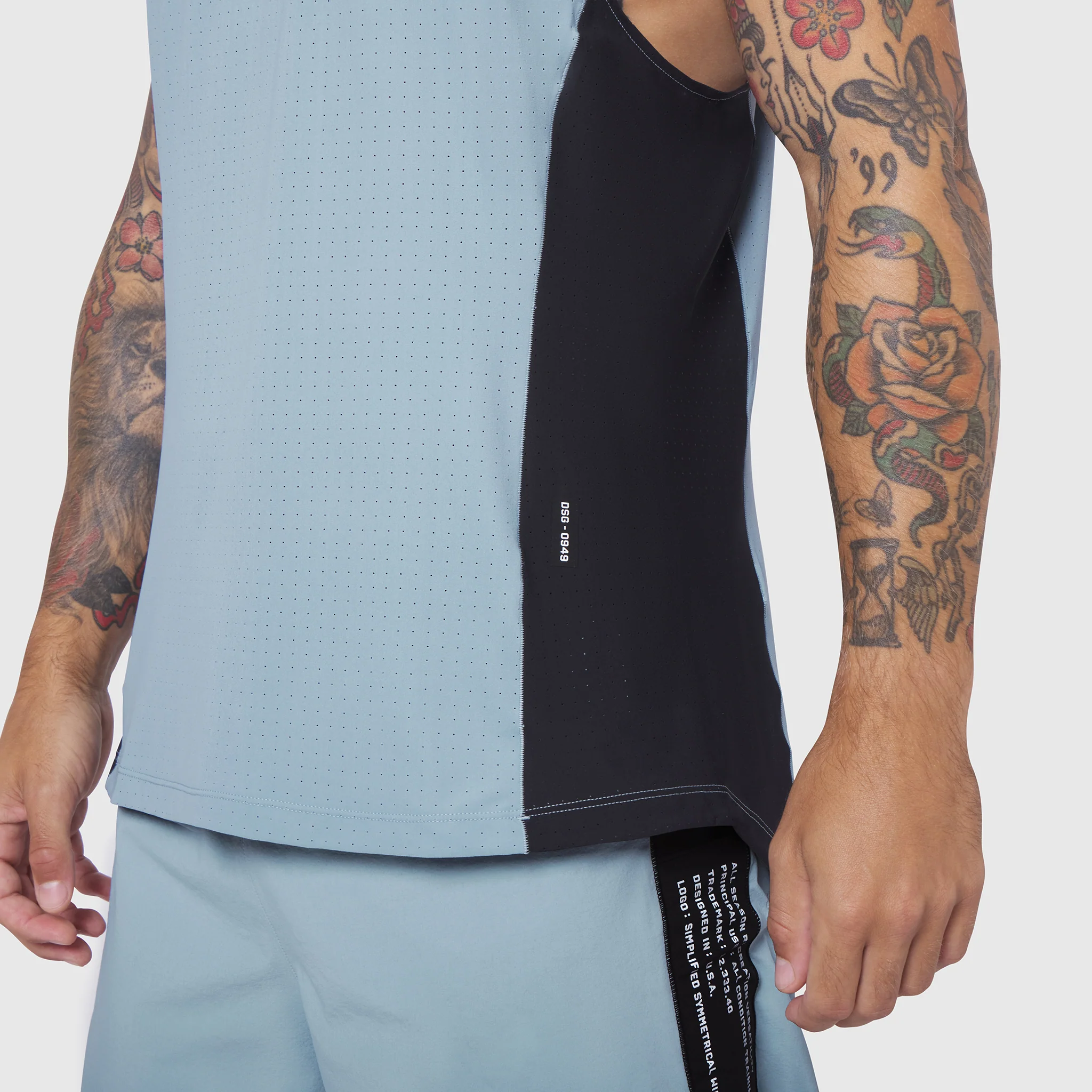 0949. Laser-Vent™ Singlet Tank - Light Sky/Black - Image 3