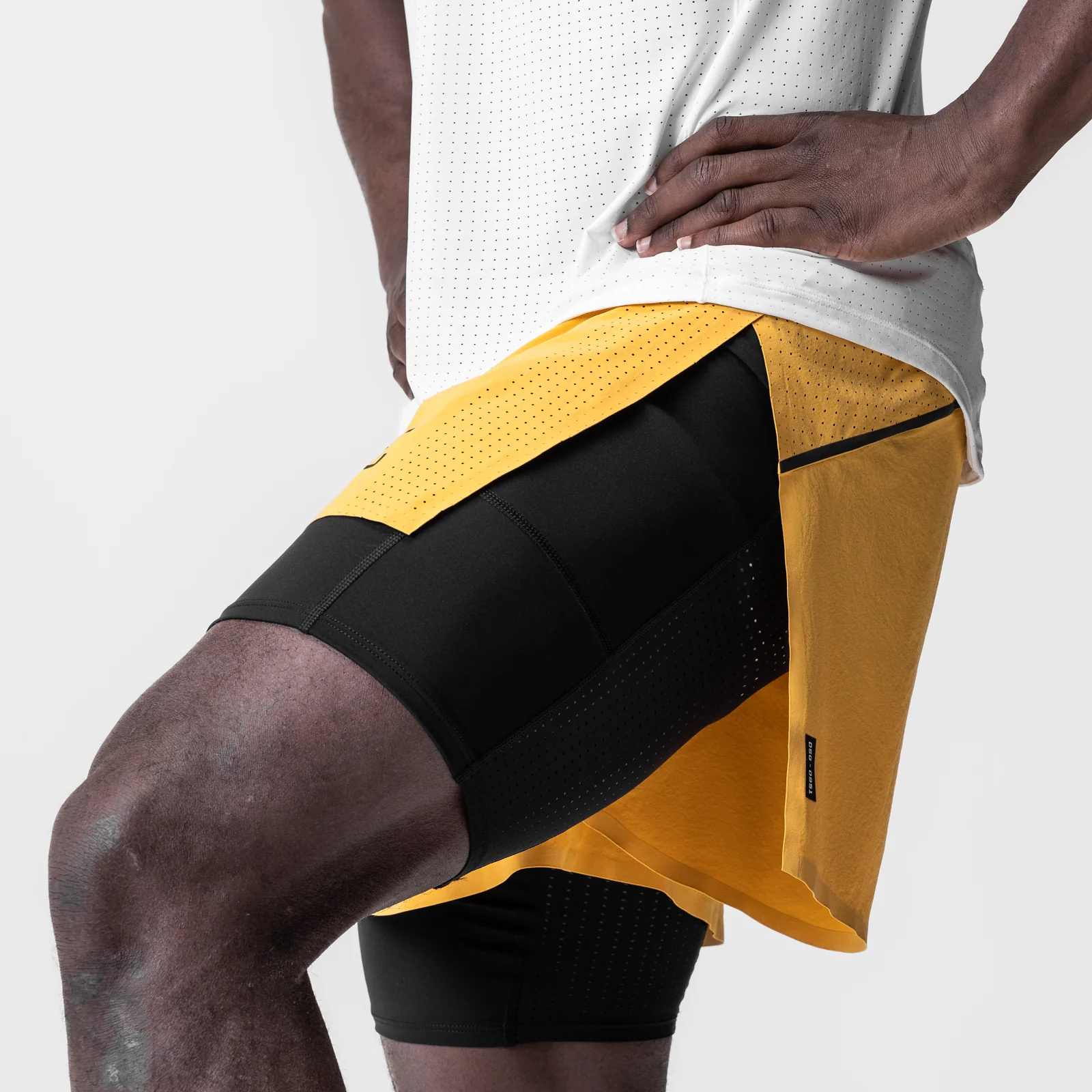 0951. Aerotex™ 4" High Split Liner Short - Amber - Image 5
