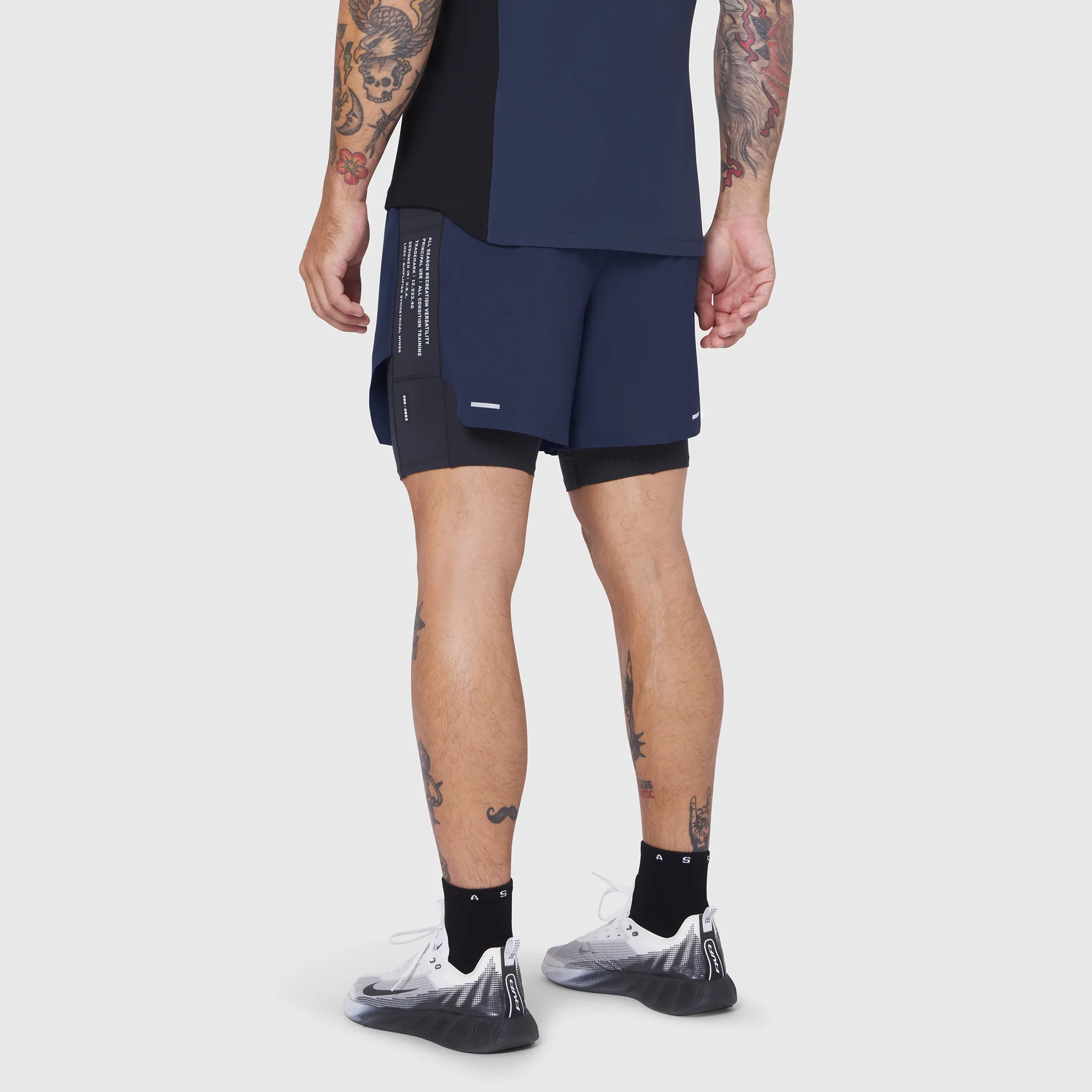 0953. Aerotex™ Hybrid Liner Short - Navy/Black - Image 5