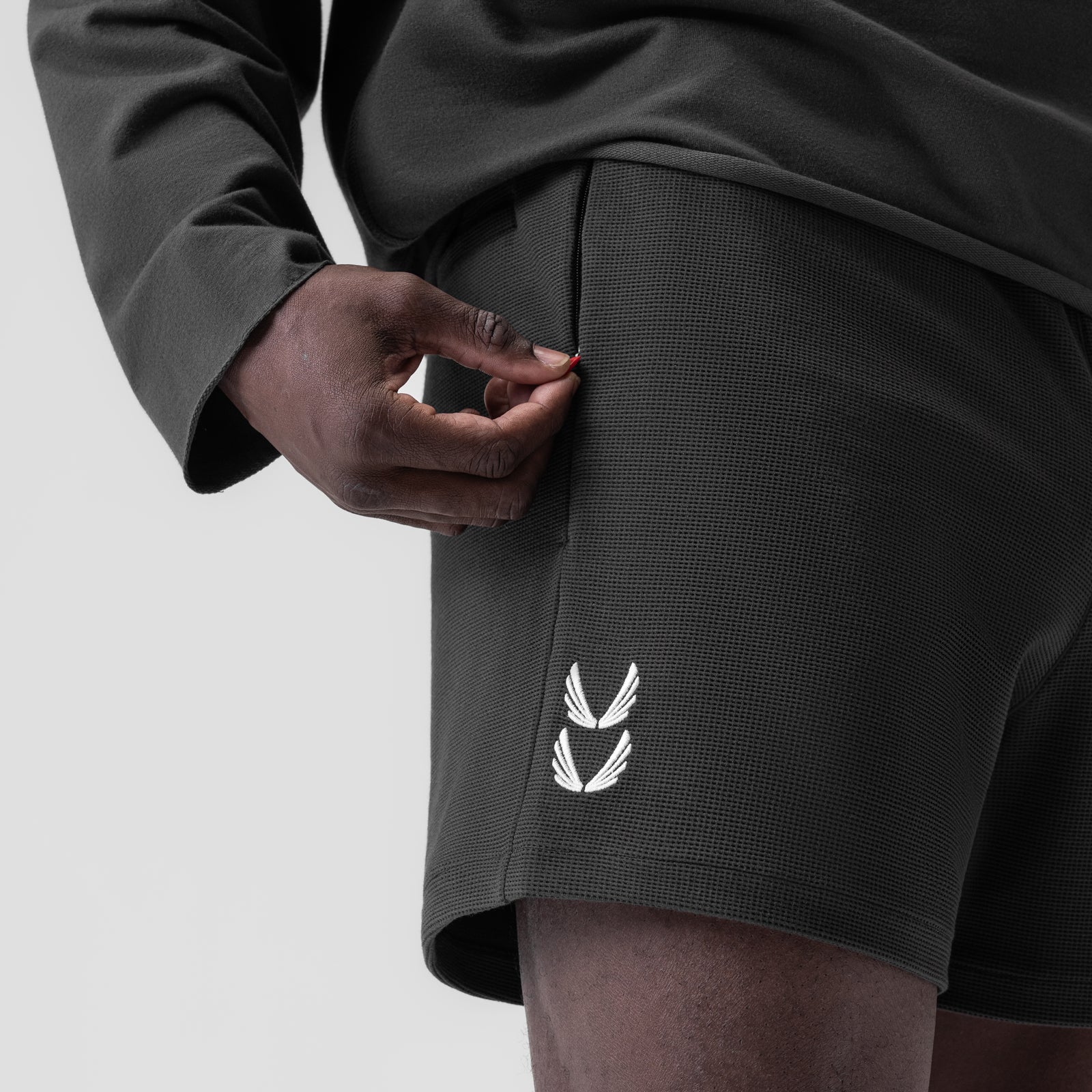 0954. Waffle Knit Sweat Short - Space Grey - Image 4