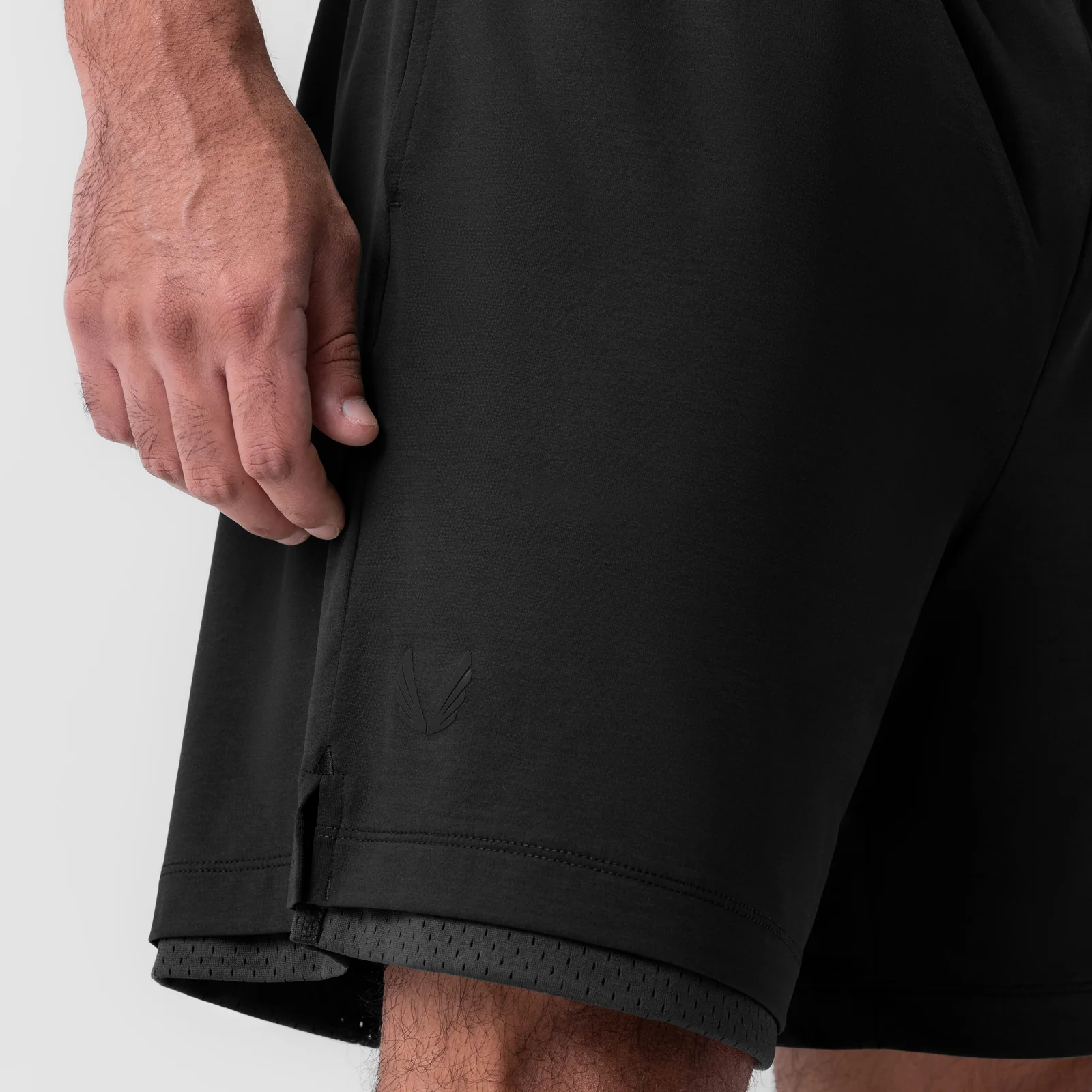 0988. Reversible 2-in-1 Short - Black - Image 7