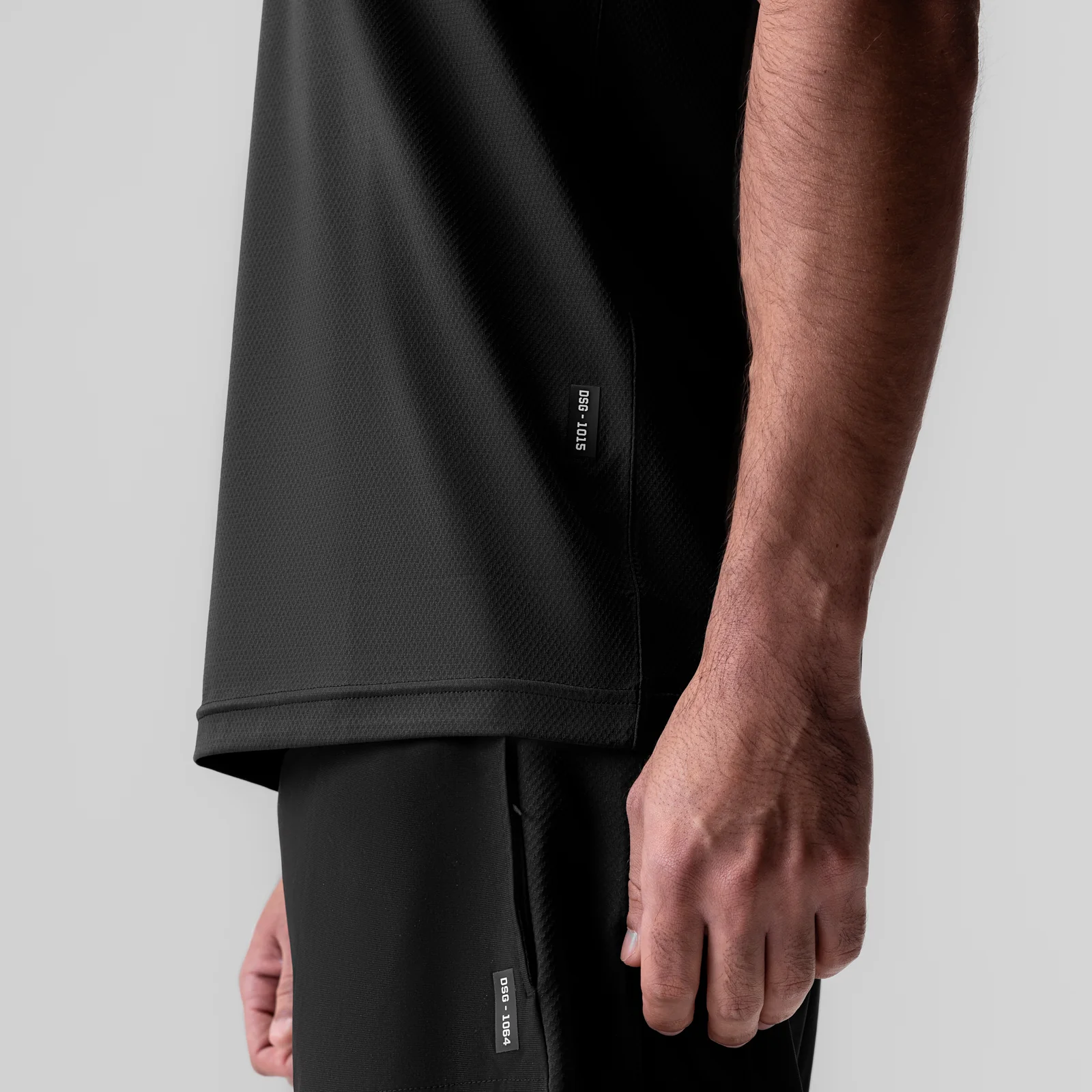 1015. AeroSilver® Essential Tee - Black "ASRV" - Image 5