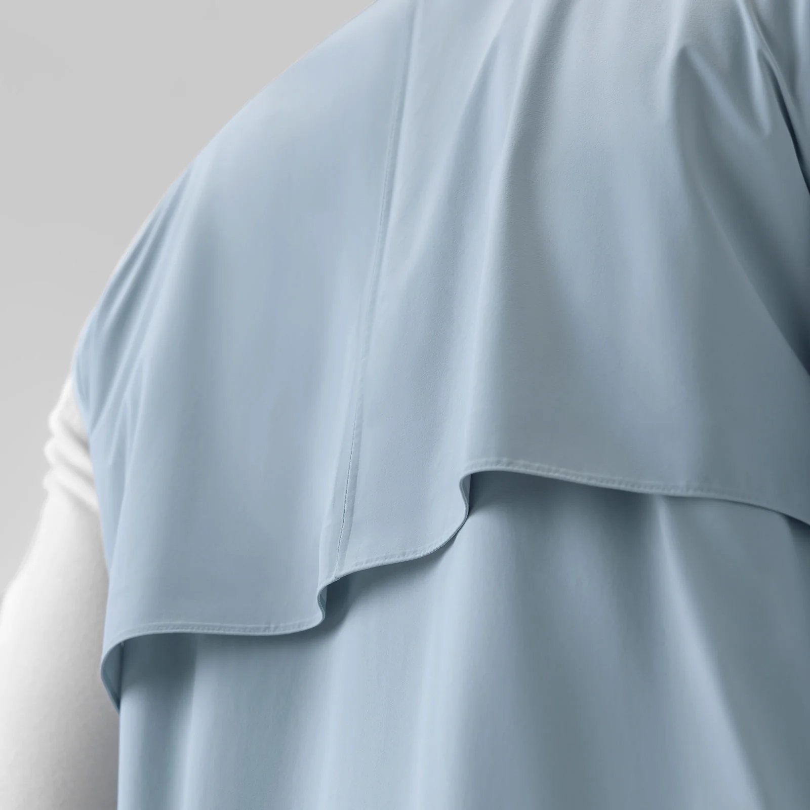 1052. Aerotex™ PrimaLoft® Run Vest - Light Sky - Image 4