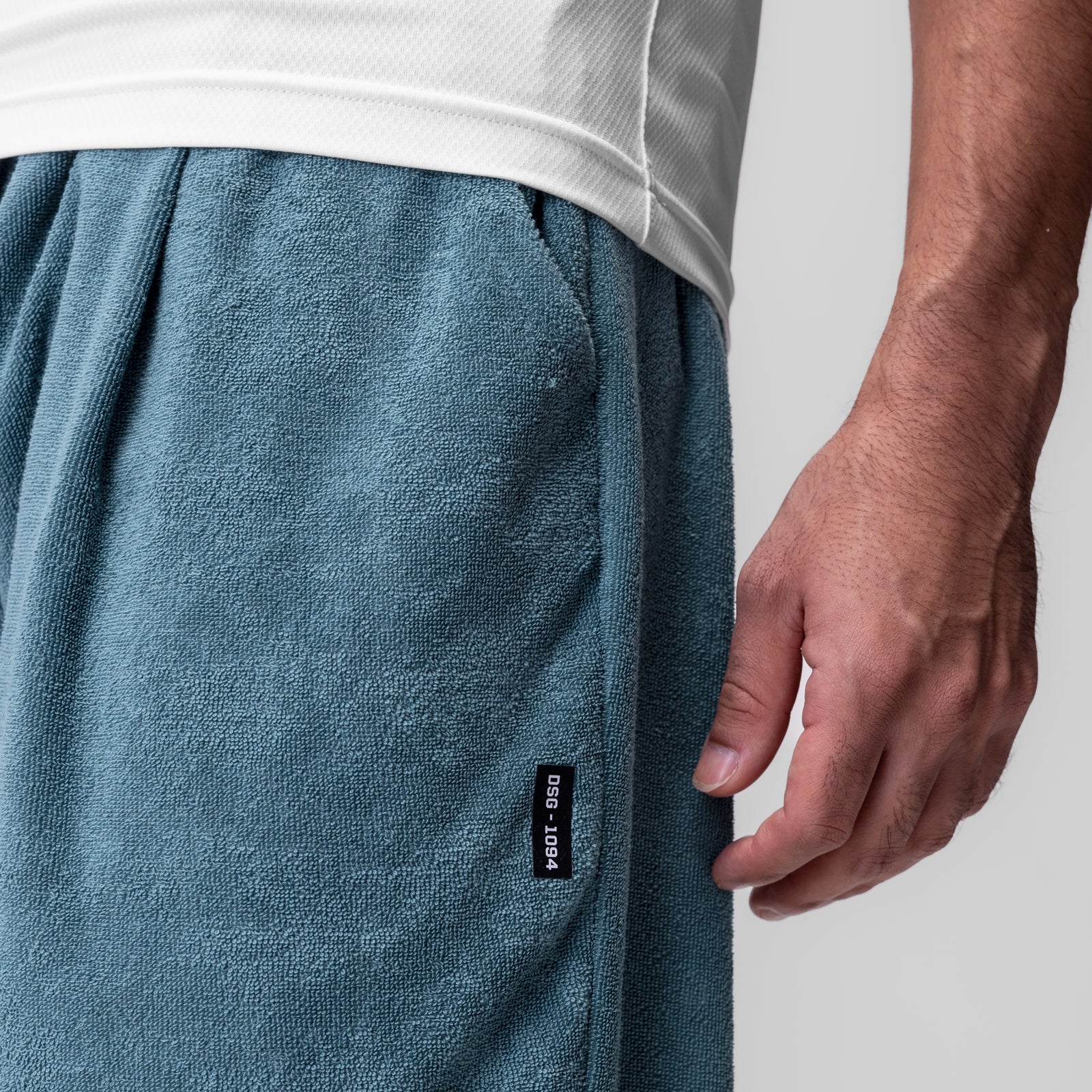 1094. Towel Terry Relaxed Short - Storm - Image 4