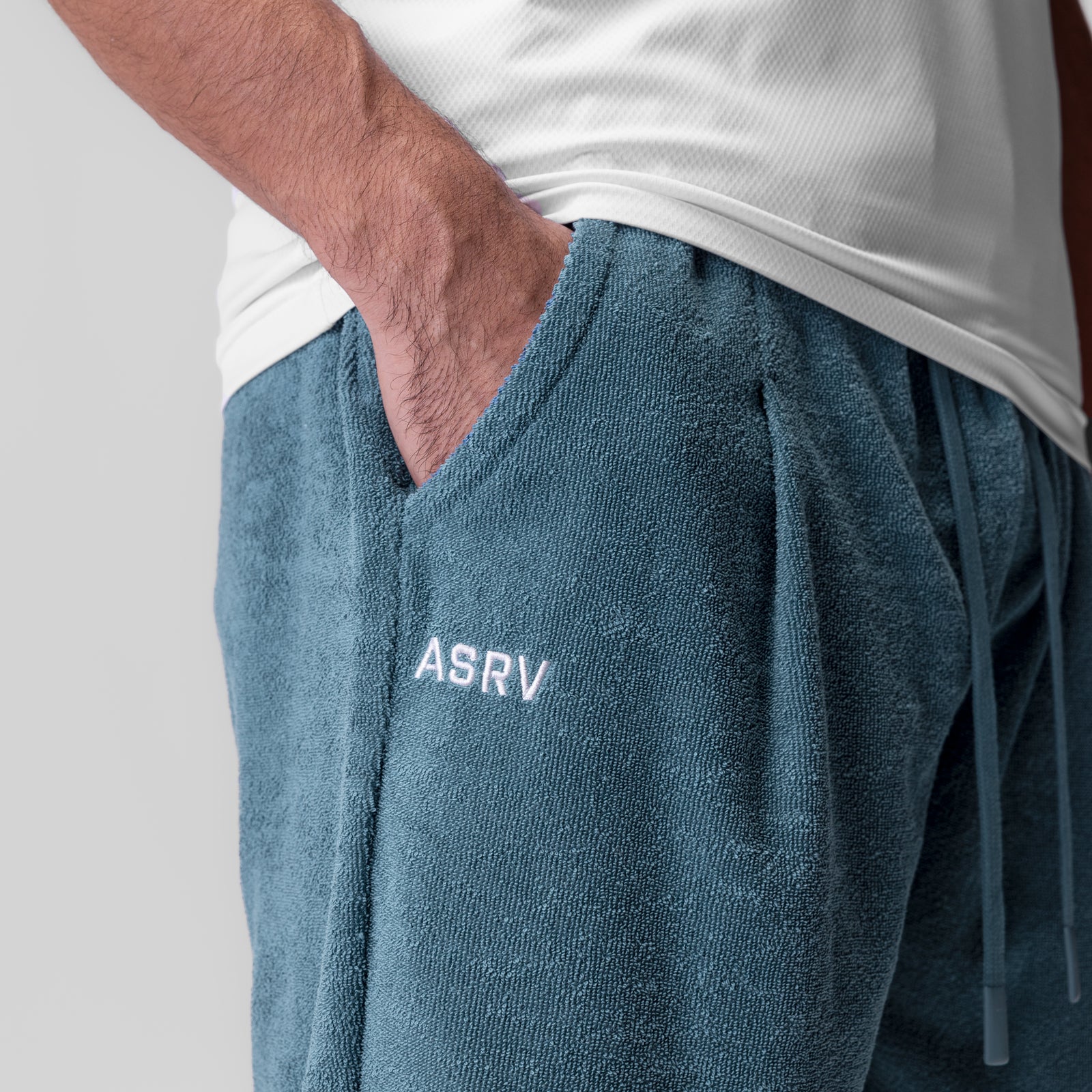 1094. Towel Terry Relaxed Short - Storm - Image 5