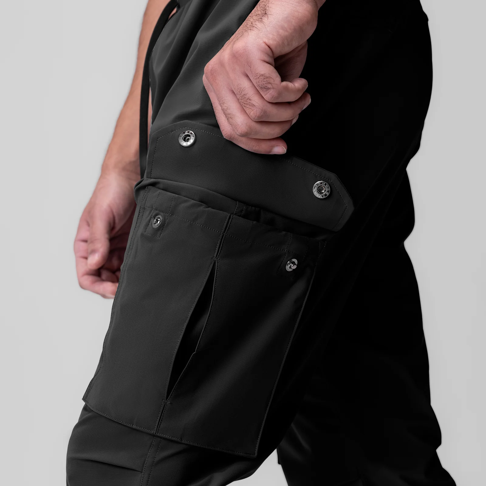 1099. Tetra-Lite® Ice Cargo High Rib Jogger - Black - Image 5
