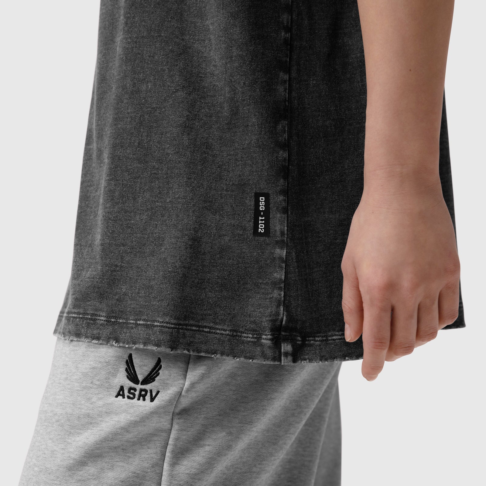 1102. Distressed Relaxed Tee - Black - Image 7