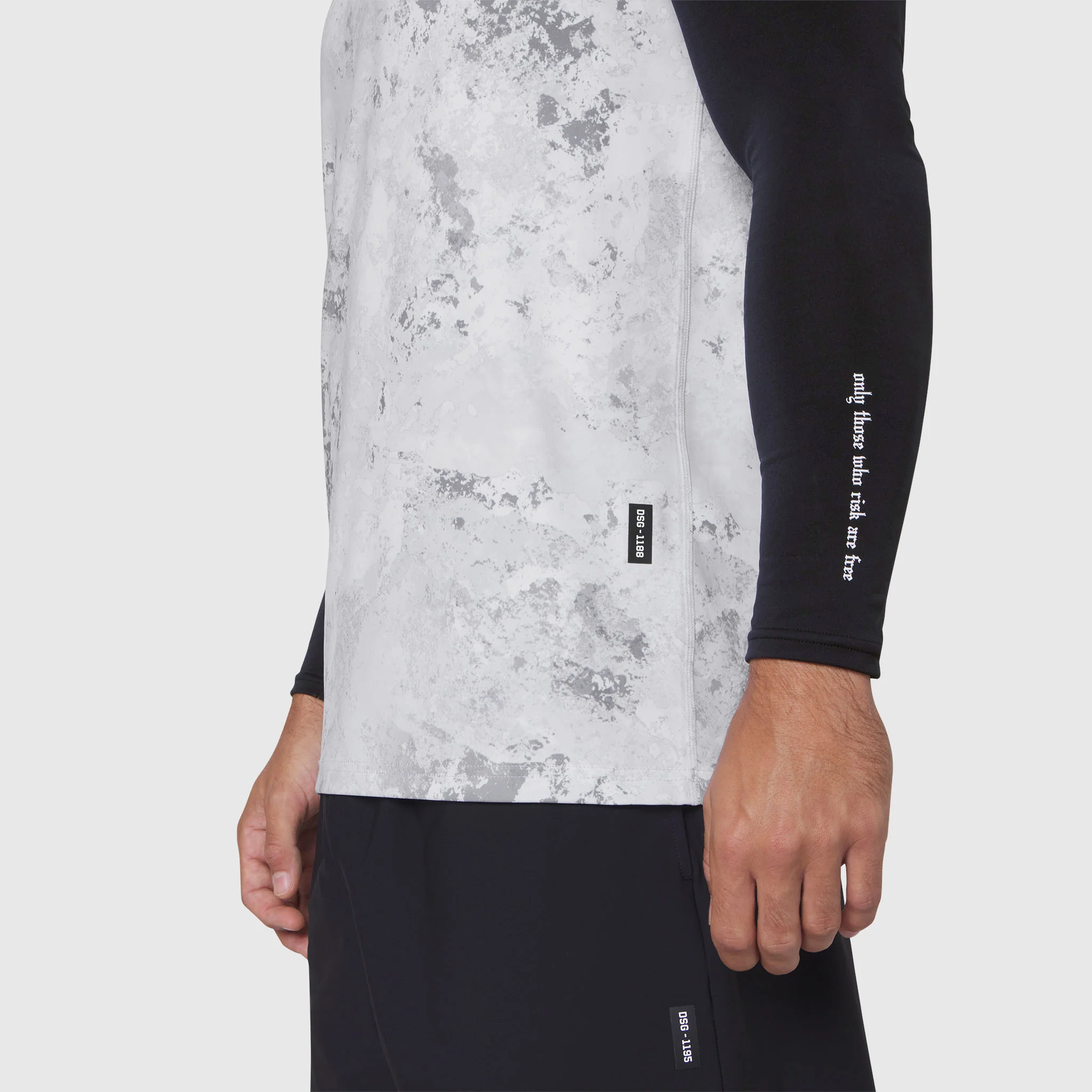 1188. Warpflexx-Lite® Training Tank - Sedona Snow Camo - Image 5