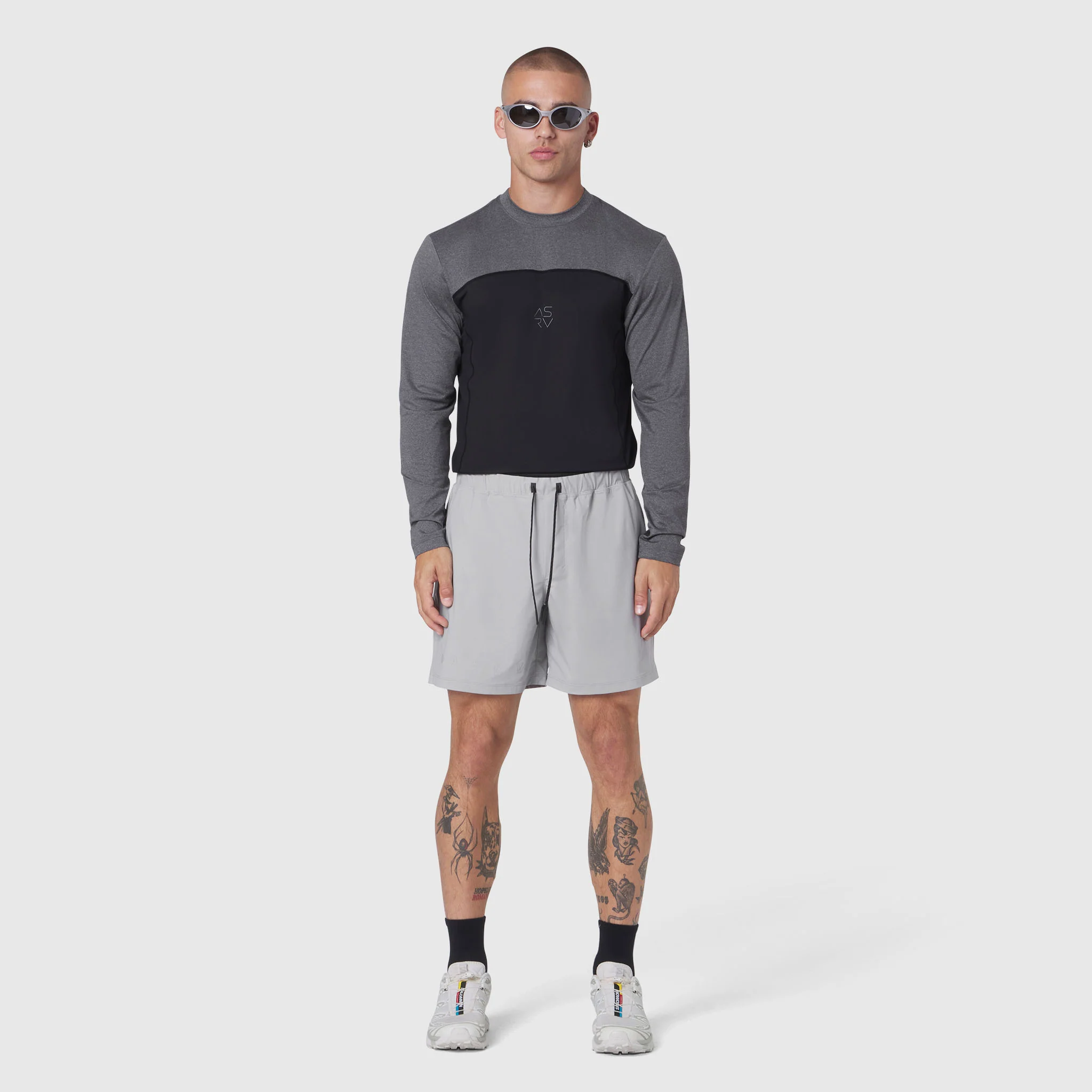 1190. AEROSILVER® UPF50+ Run Long Sleeve - Black - Image 3