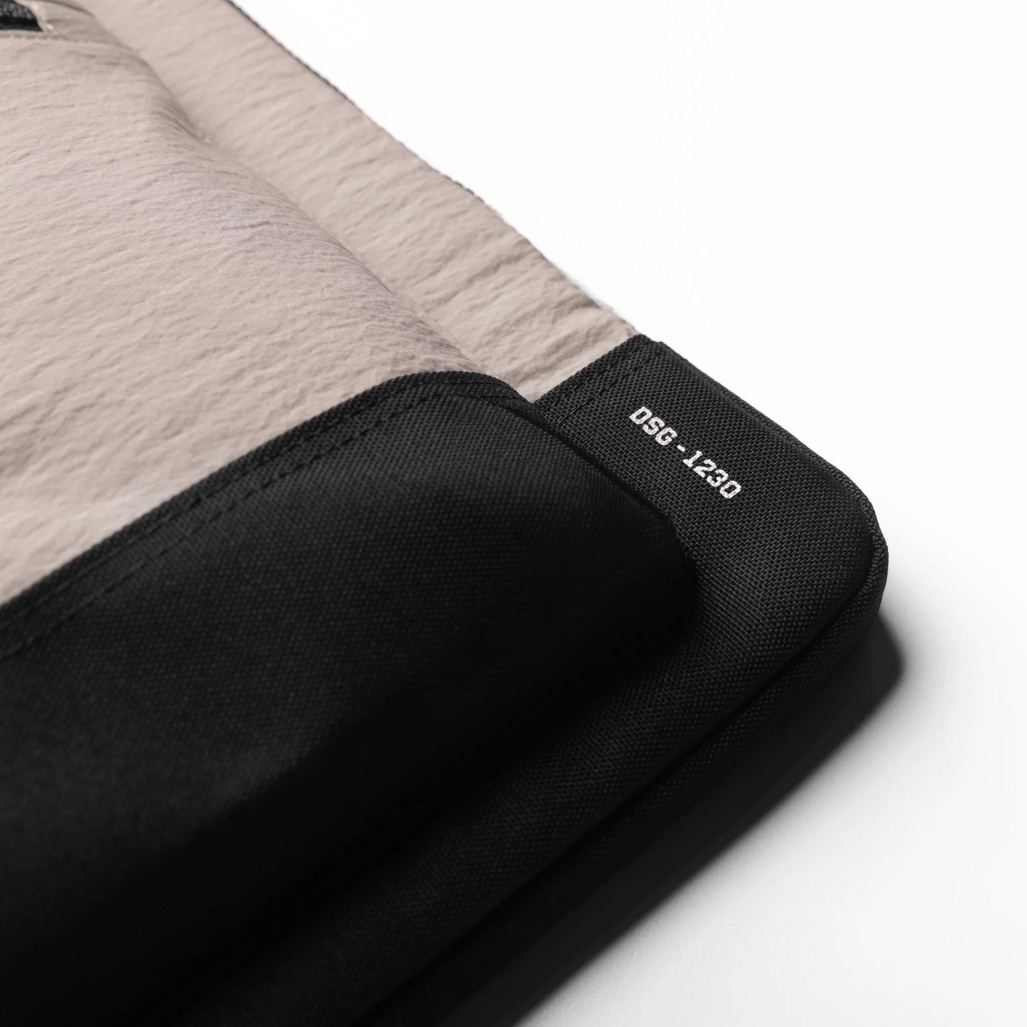 1230. Ripstop Laptop Bag - Chai - Image 4