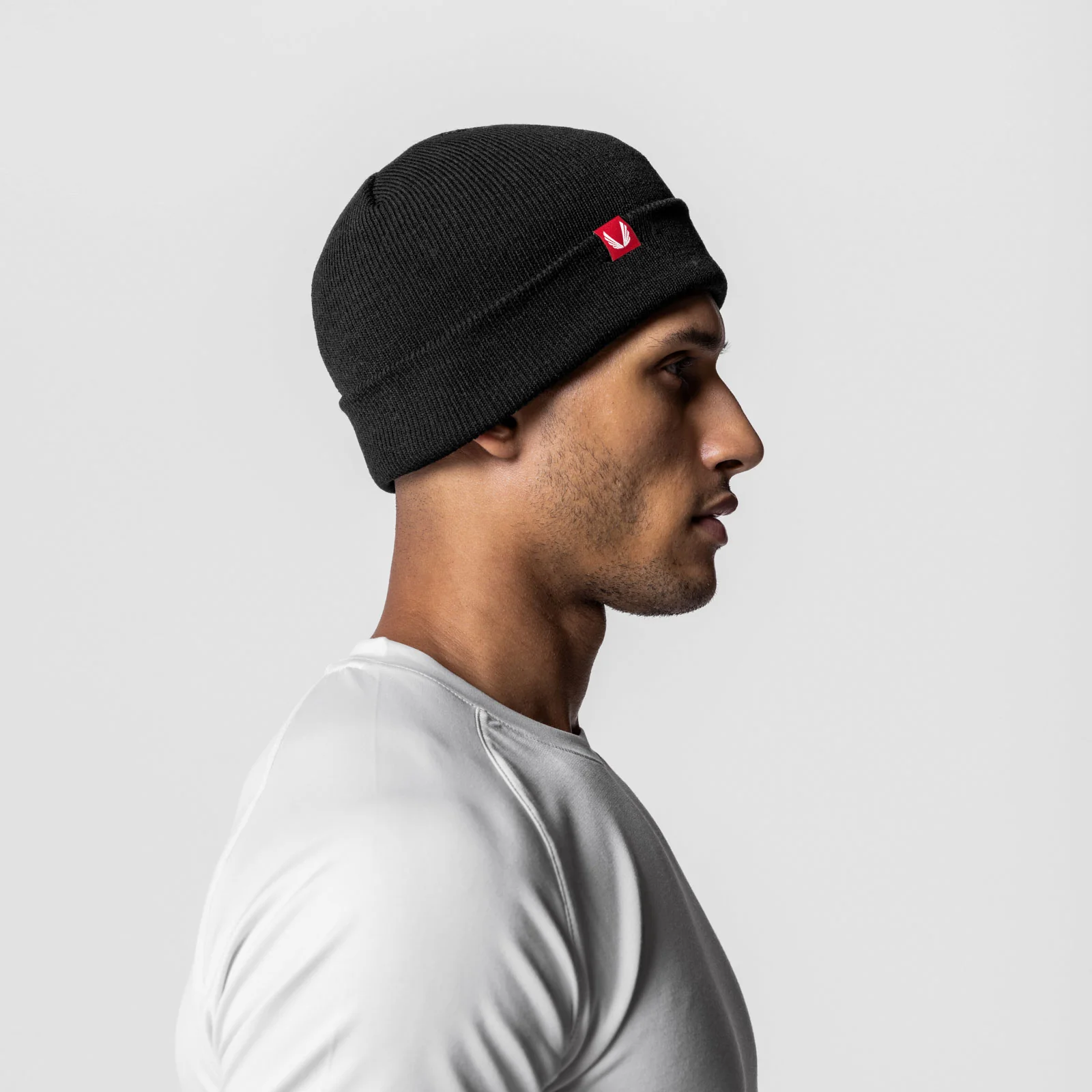 Essential Beanie - Black/Red - Image 2