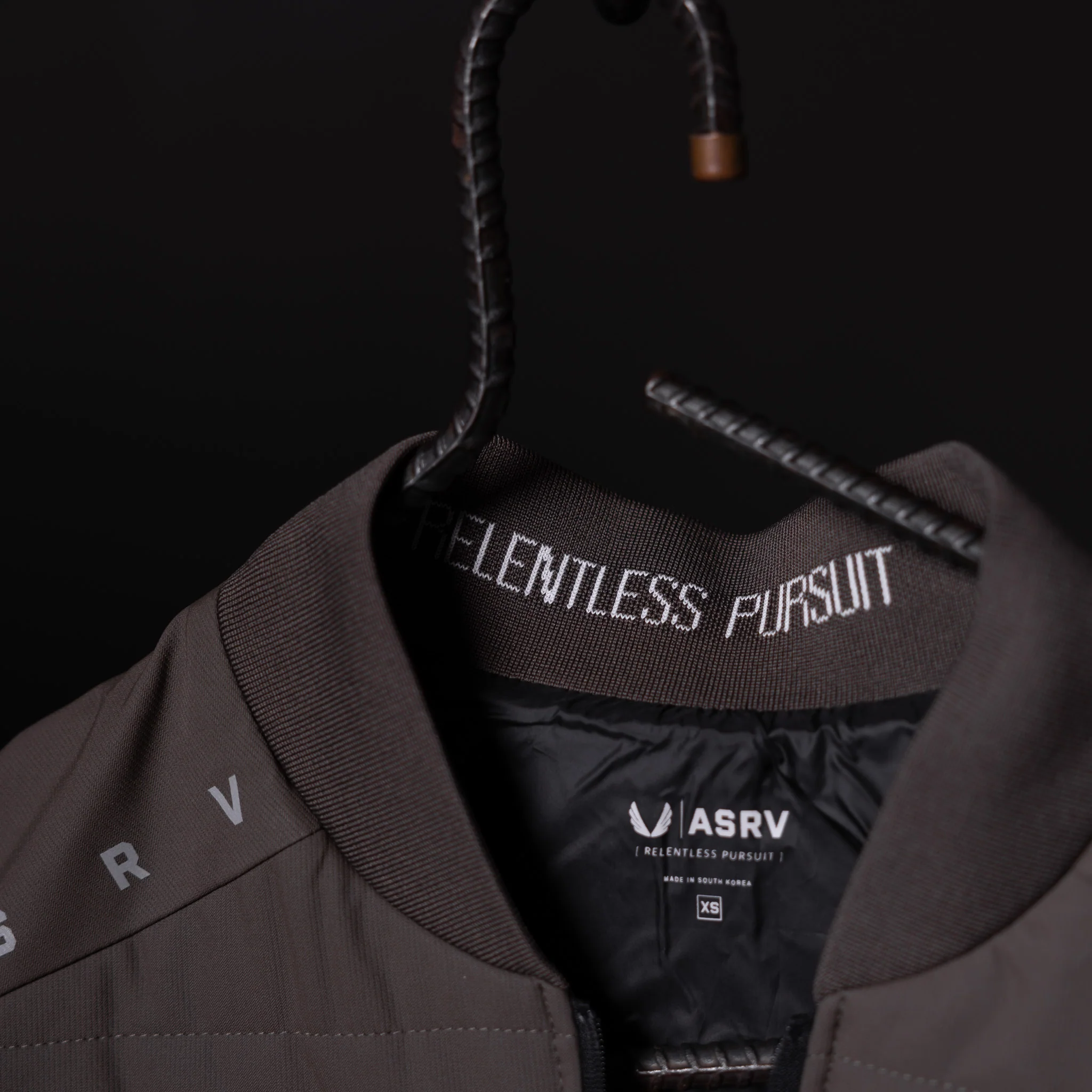 SP'23 Waterproof Run Vest - XS - Discontinued - Image 3