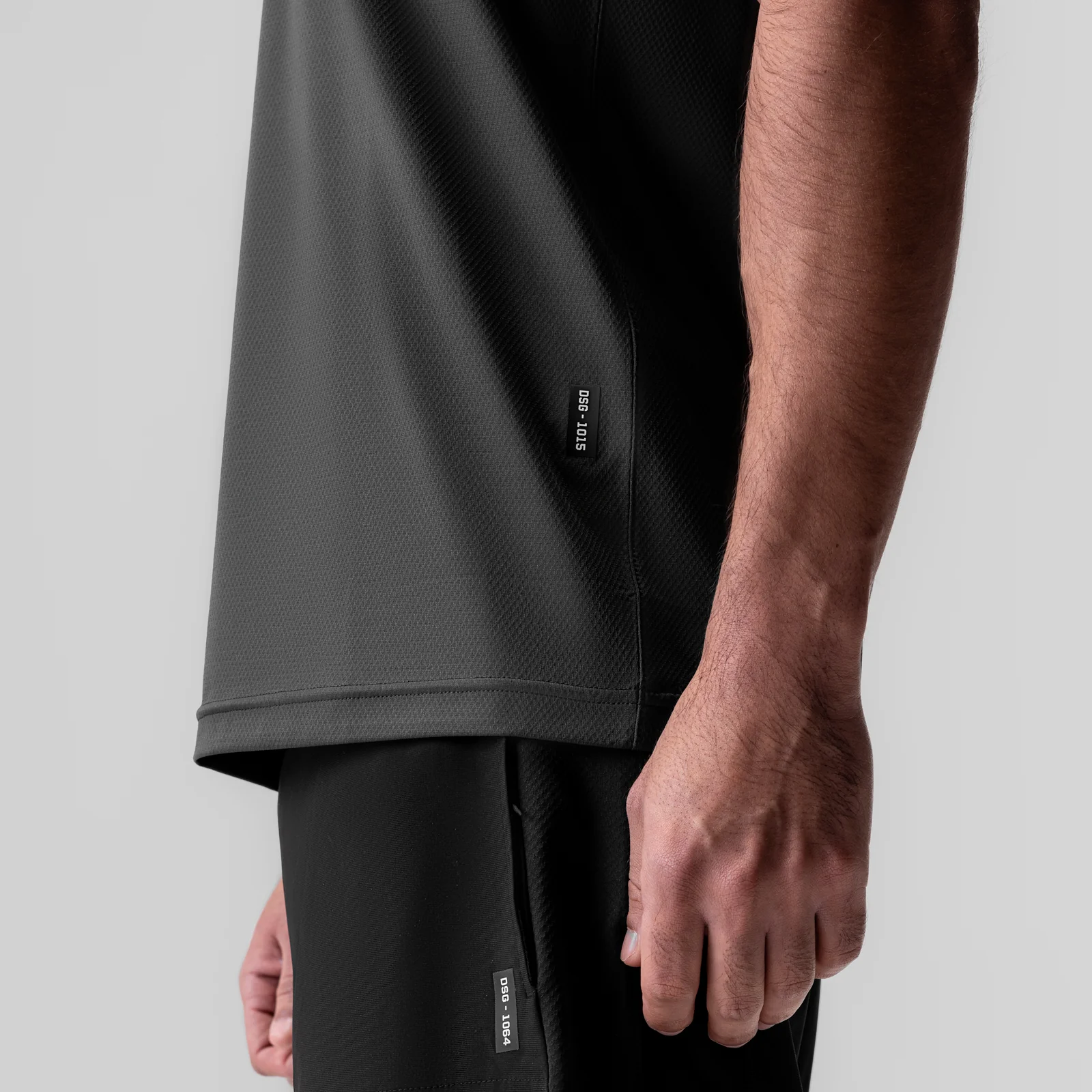 1015. AeroSilver® Essential Tee - Space Grey - Image 3