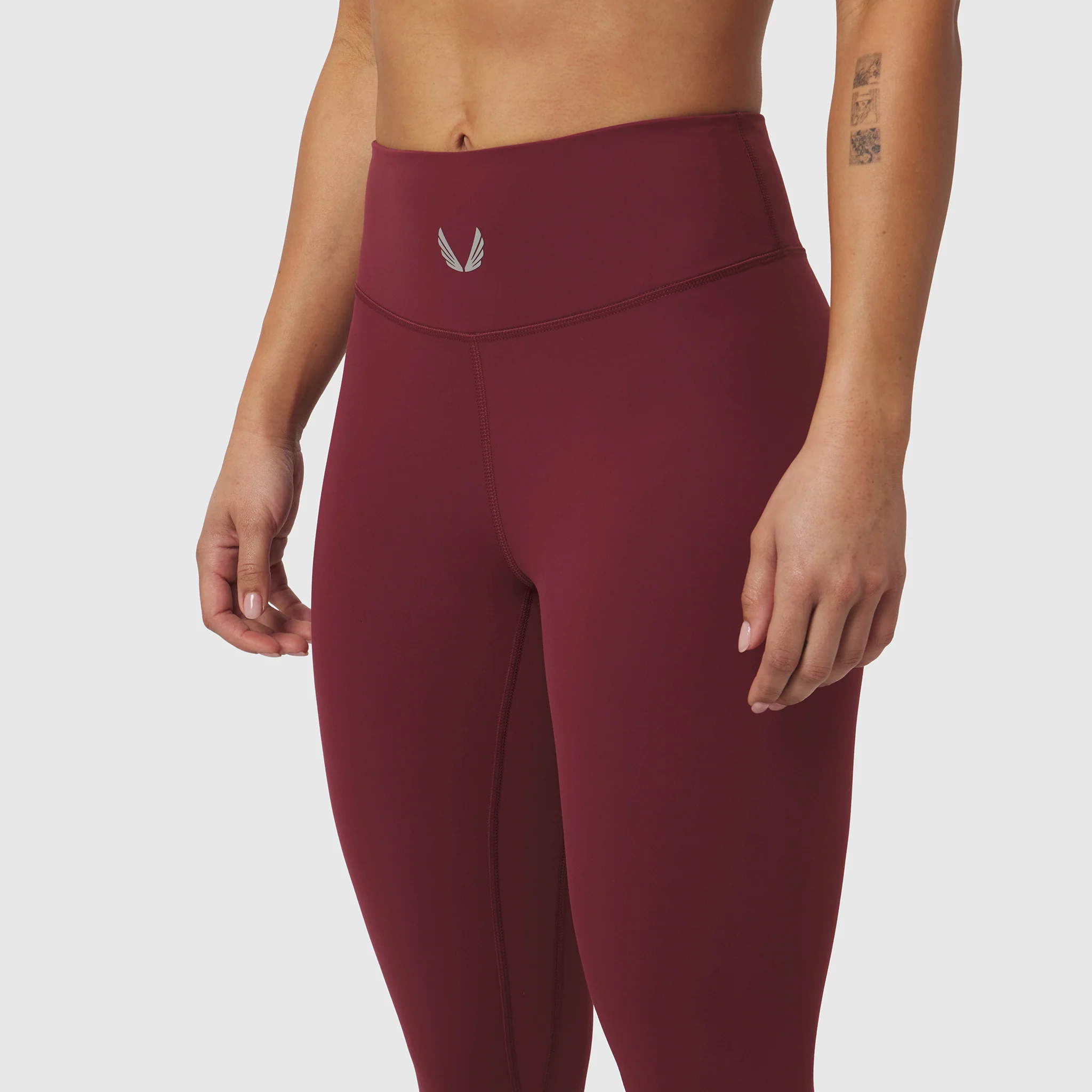 W002. LYCRA® ADAPTIV Legging - Crimson - Image 3