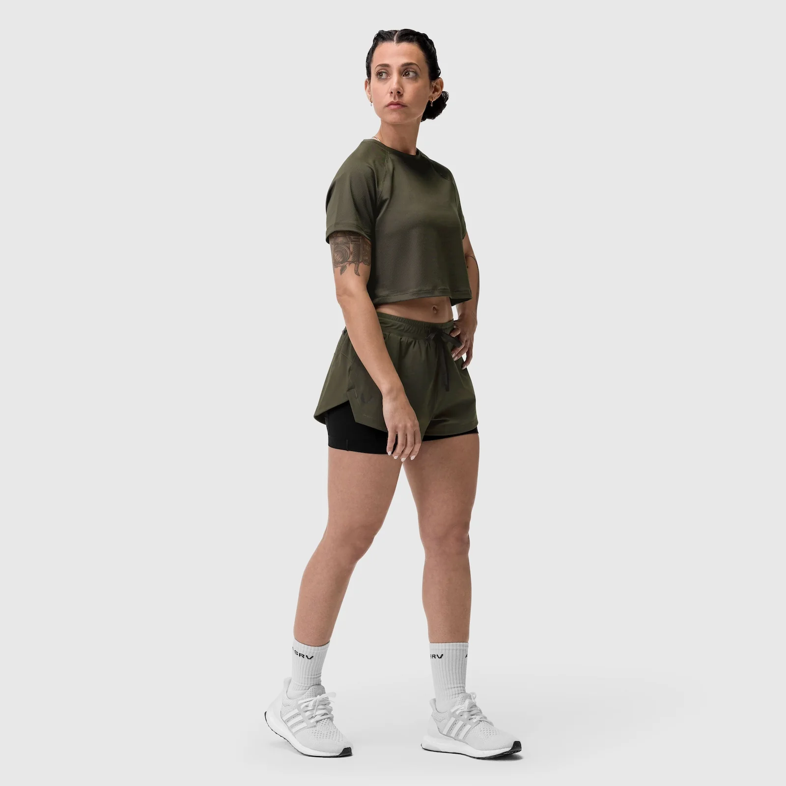 W018. AeroSilver® Cropped Tee - Olive - Image 9