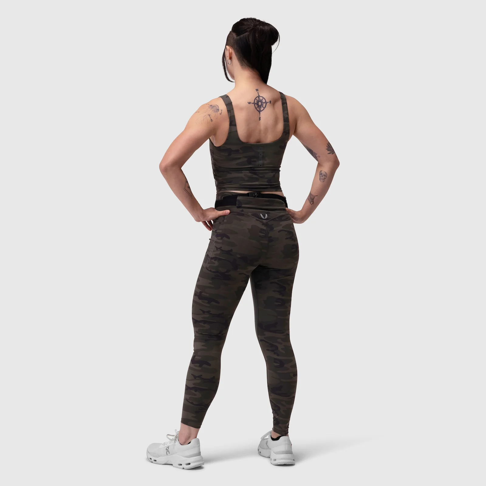 W022. LYCRA® 2-in-1 Tank Top - Dark Camo - Image 8