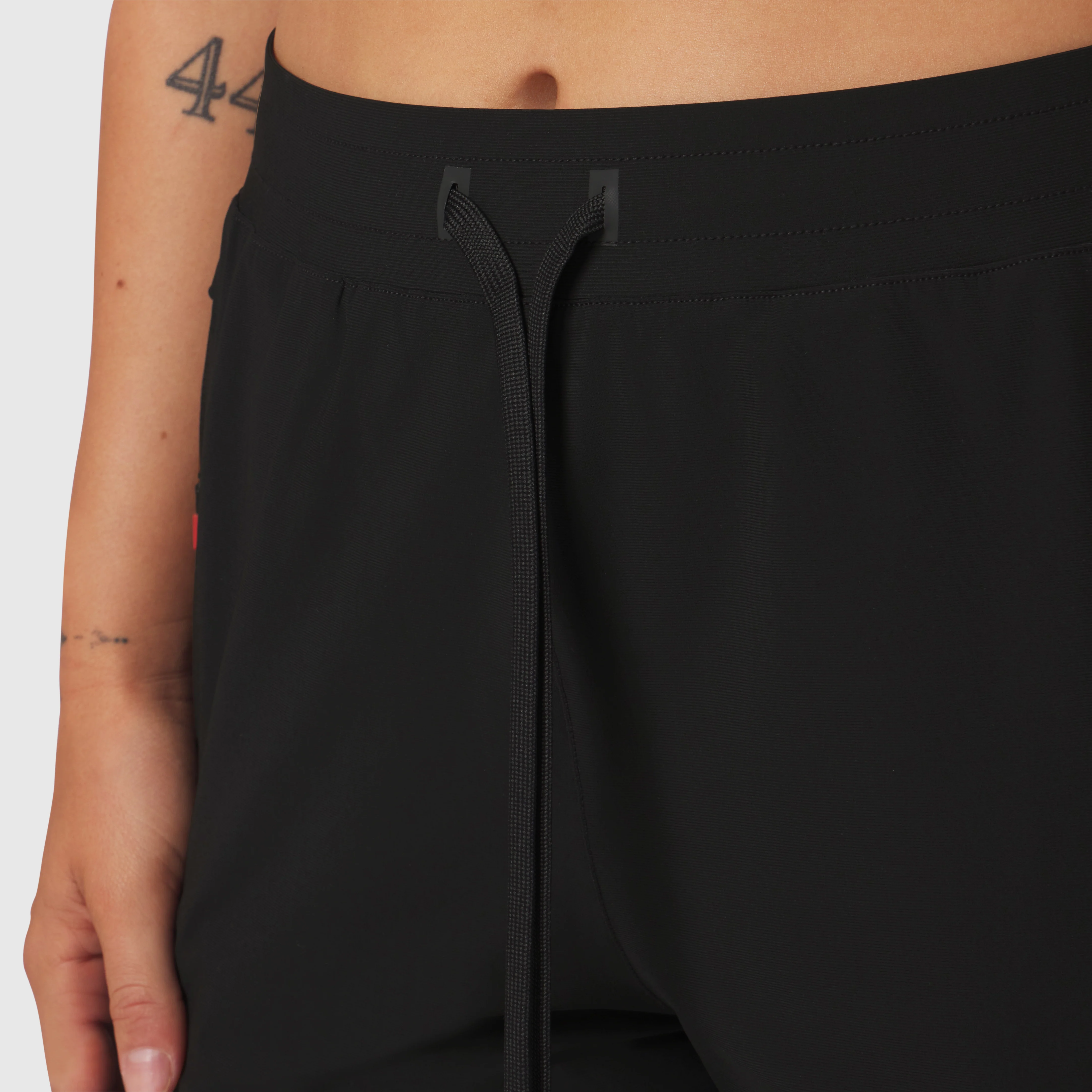 W032. Tetra-Lite® Cargo High Rib Jogger - Black - Image 7