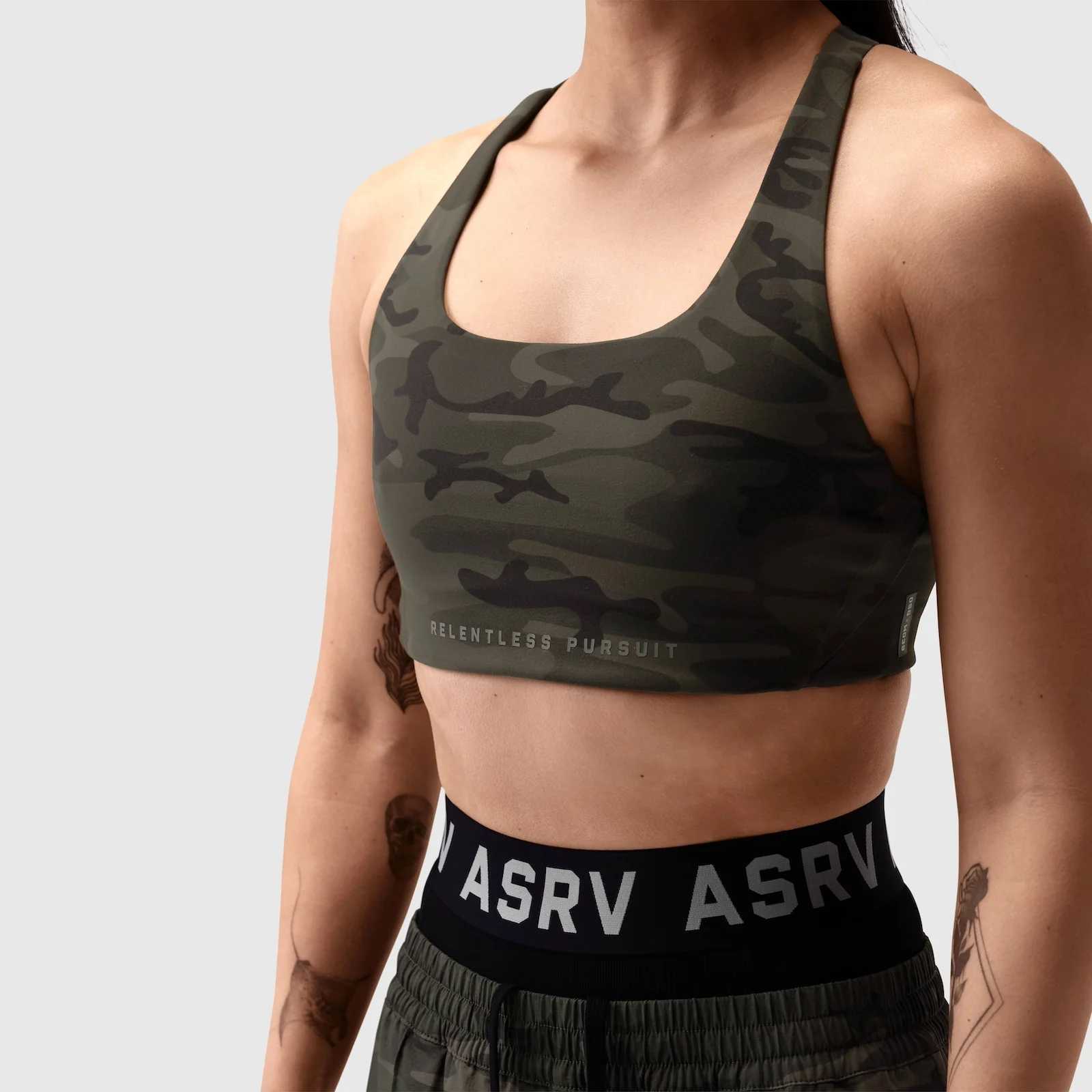W039. LYCRA® Hybrid Sports Bra - Dark Camo - Image 7