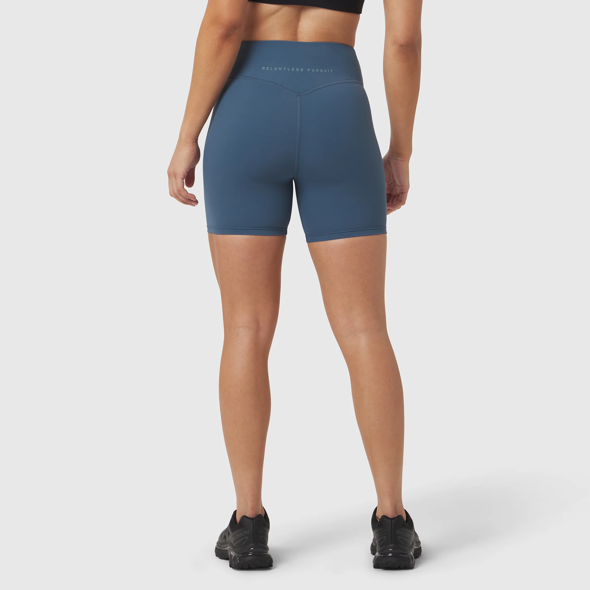 W064. LYCRA® ADAPTIV Biker Short - Storm - Image 3
