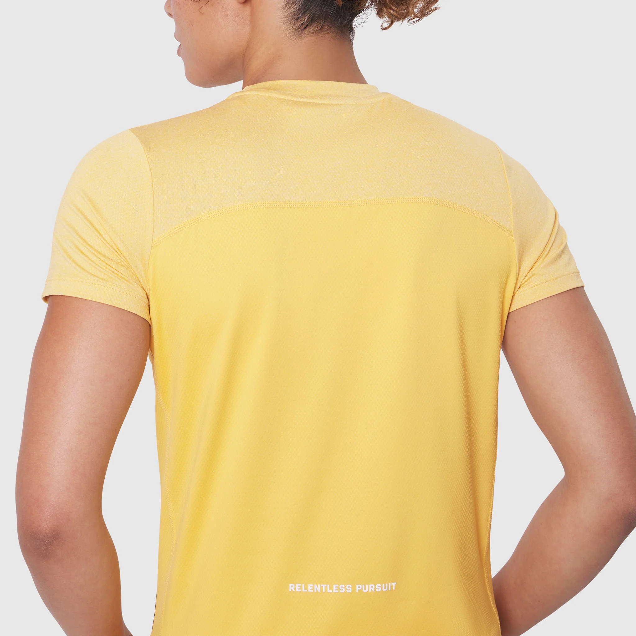 W086. AEROSILVER® UPF50+ Run Tee - Amber - Image 8