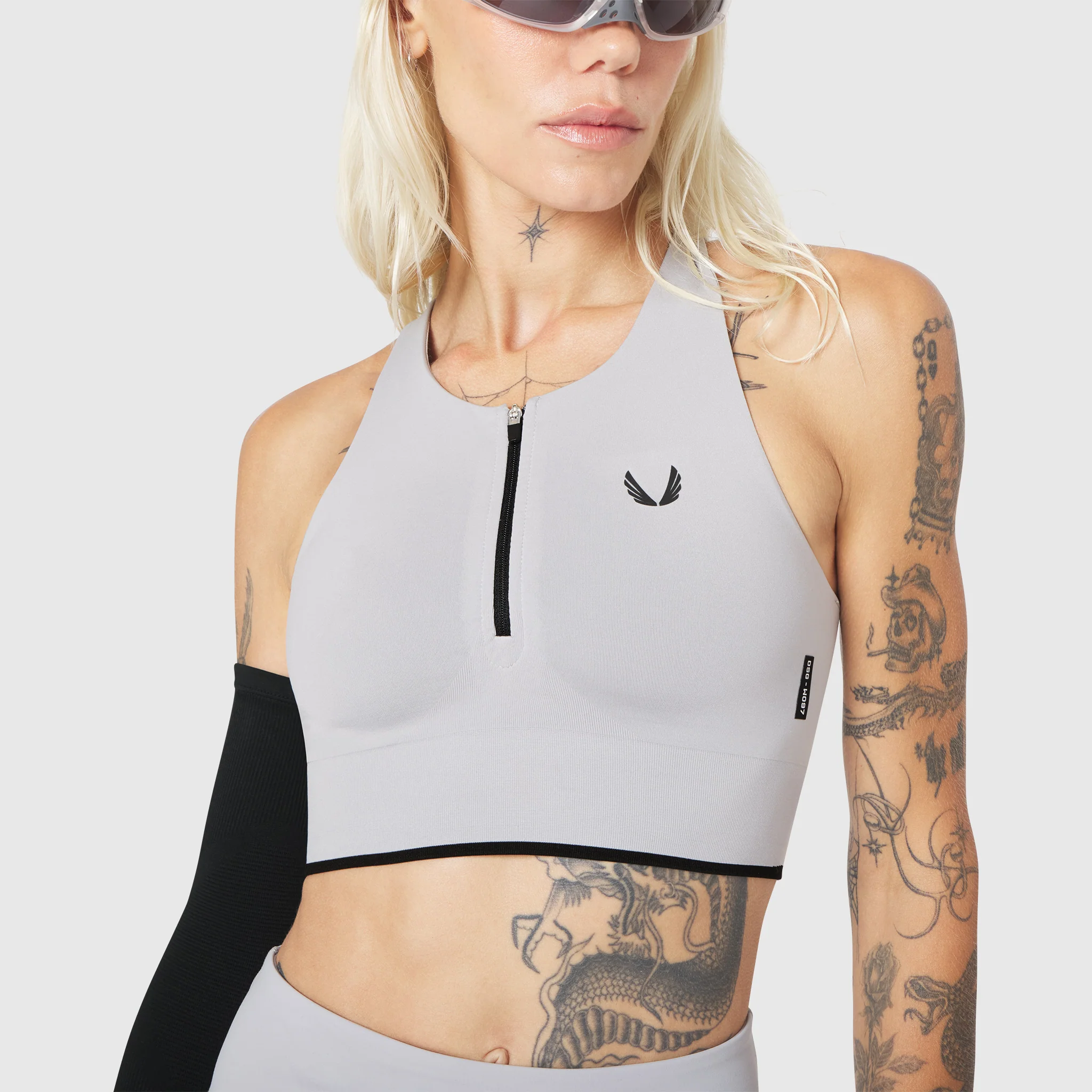 W097. LYCRA® ADAPTIV Seamless Zip Bra - Slate Grey - Image 2