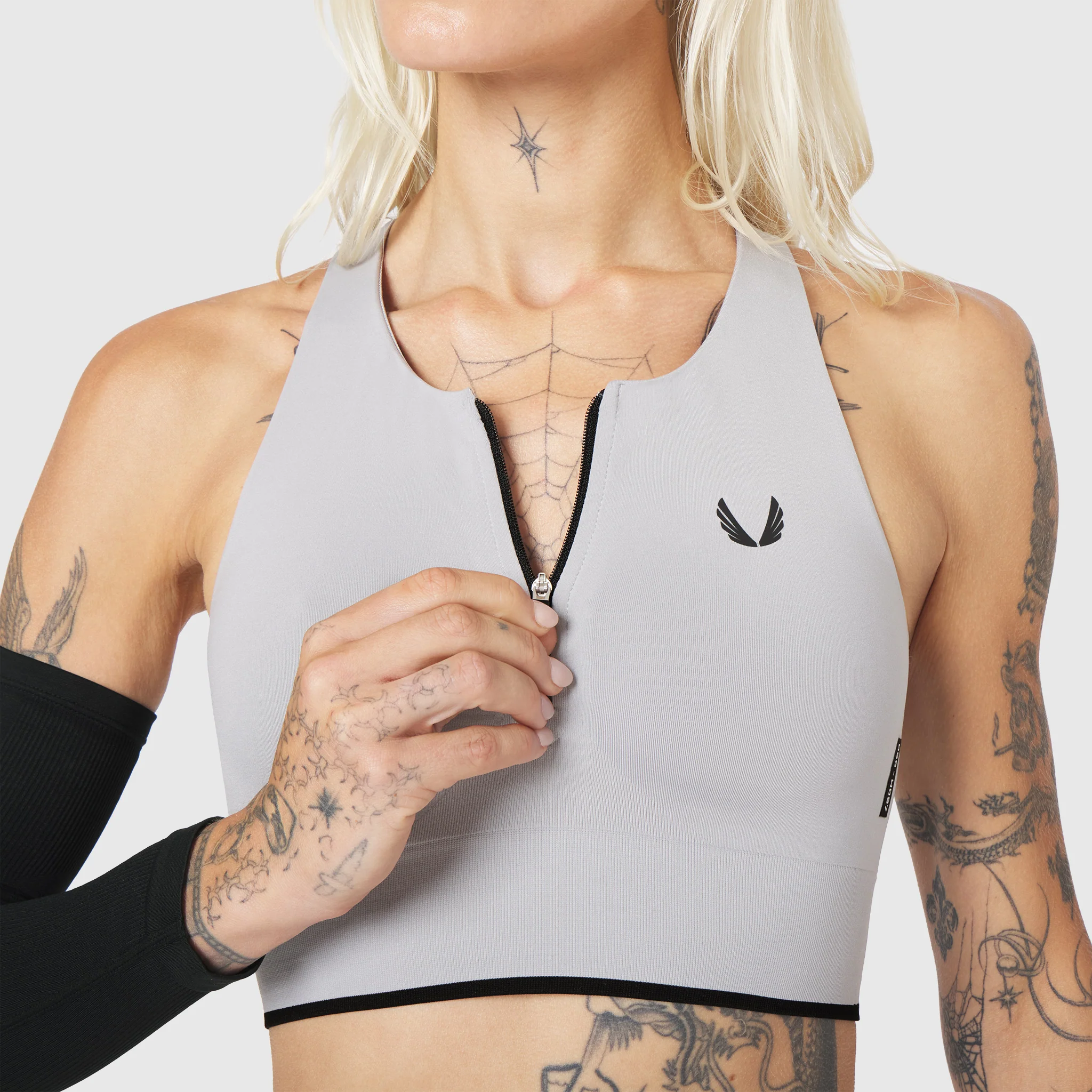 W097. LYCRA® ADAPTIV Seamless Zip Bra - Slate Grey - Image 5